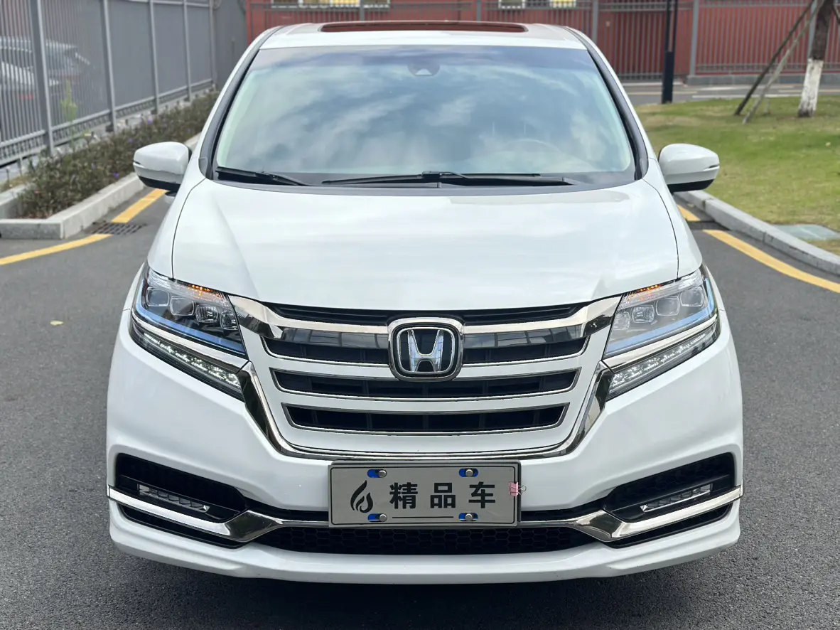 Honda Elysion (Alison)  из Китая