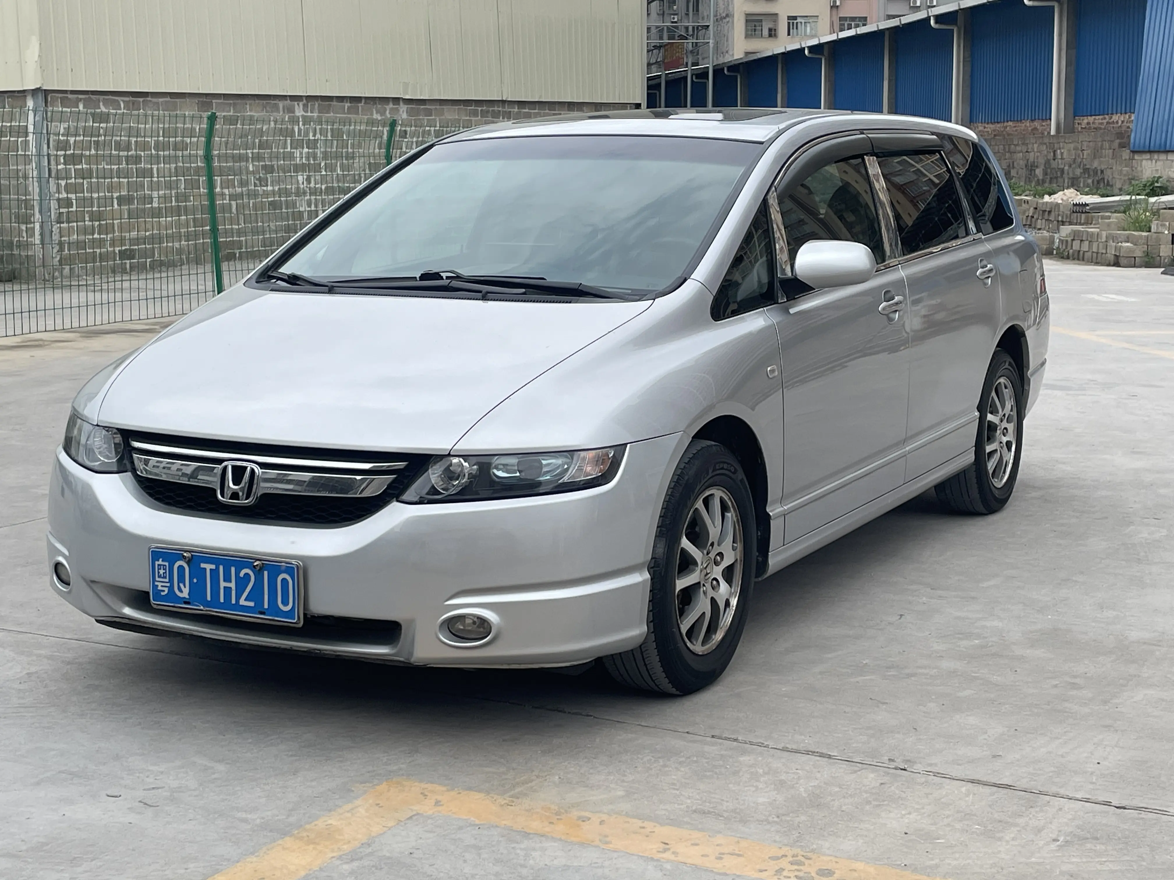 Honda Odyssey  из Китая