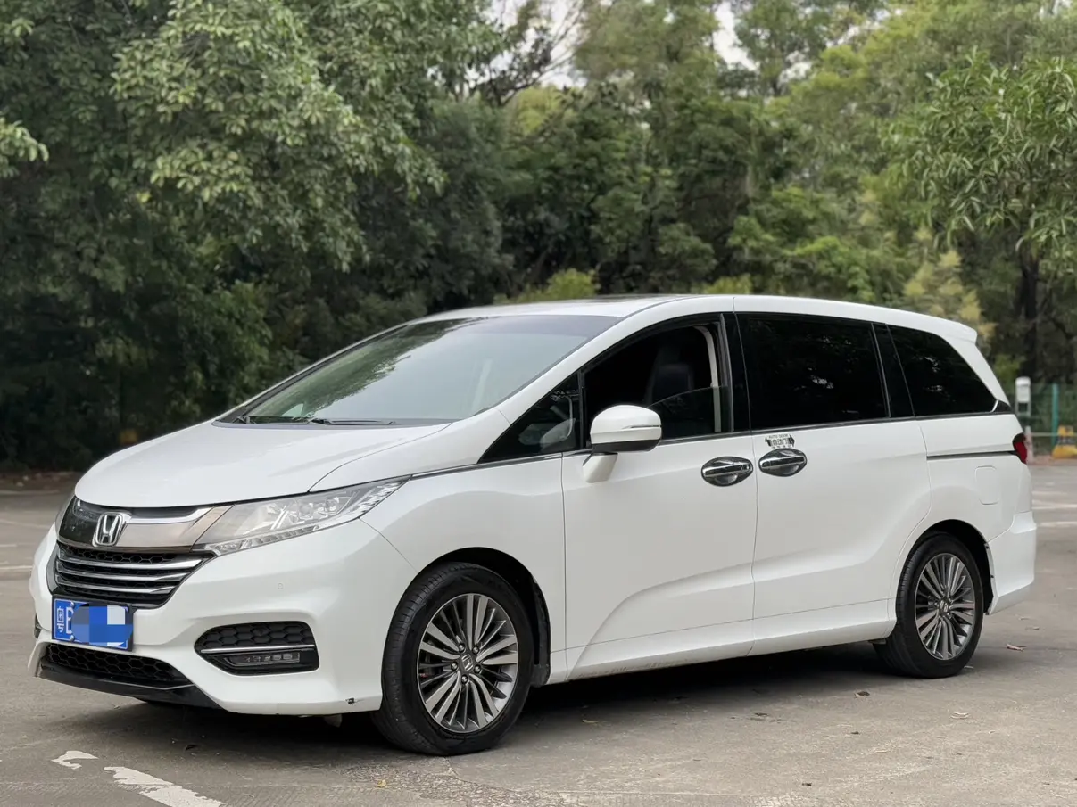 Honda Odyssey  из Китая