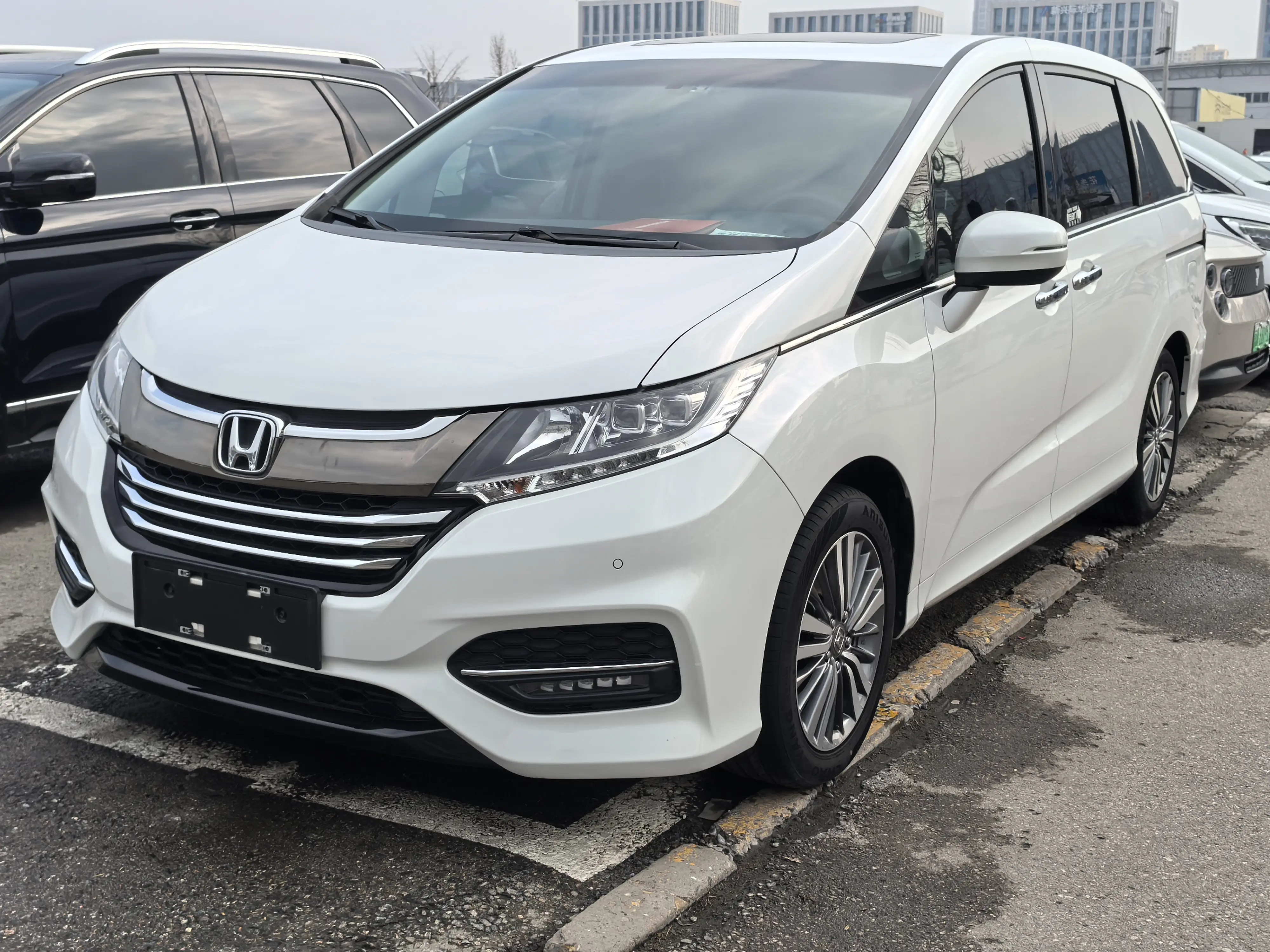 Honda Odyssey  из Китая