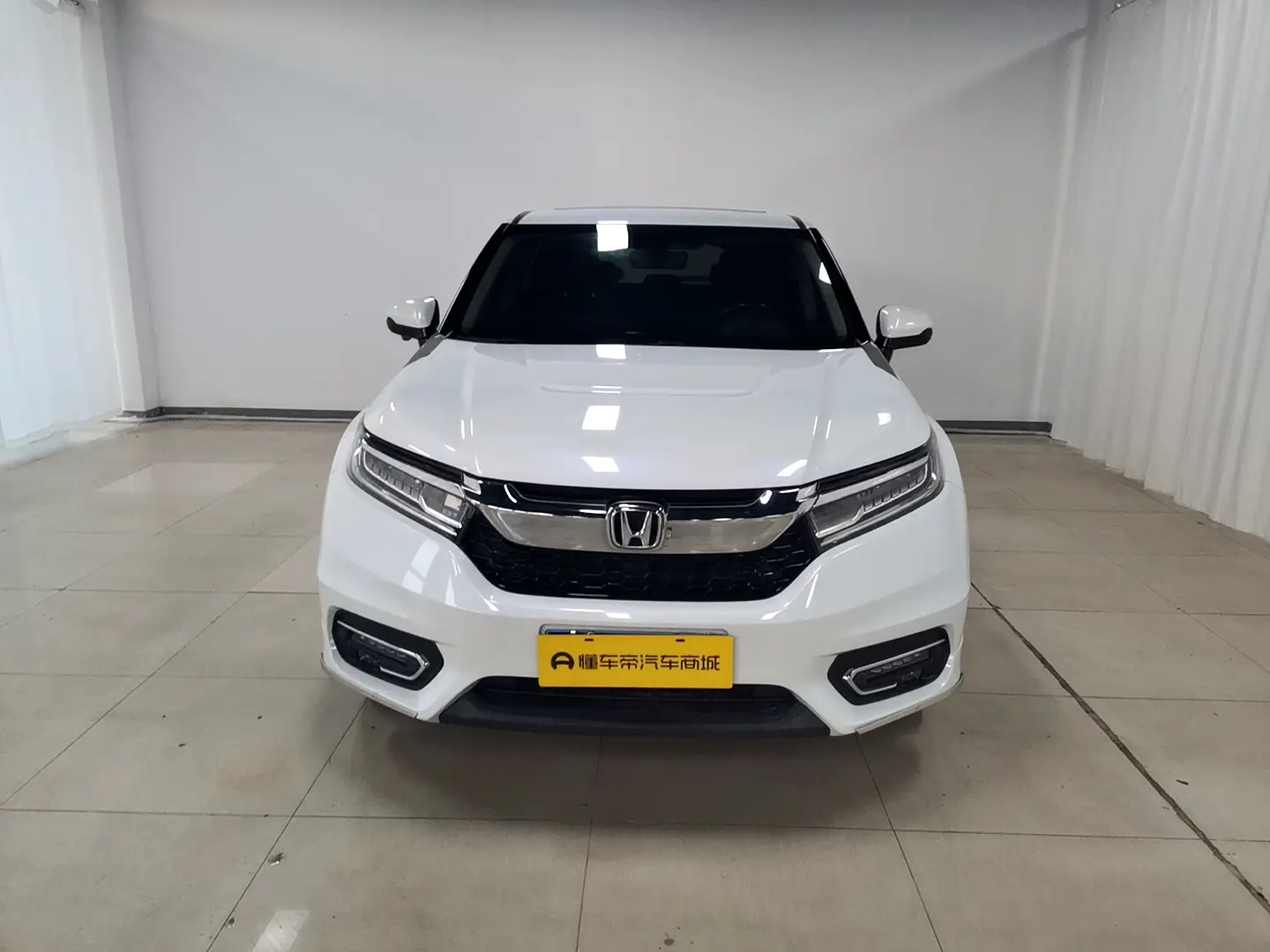Honda Avancier (Crown Road)  из Китая