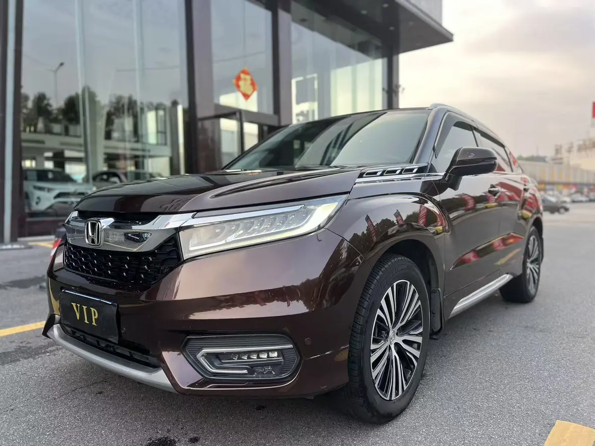 Honda Avancier (Crown Road)  из Китая