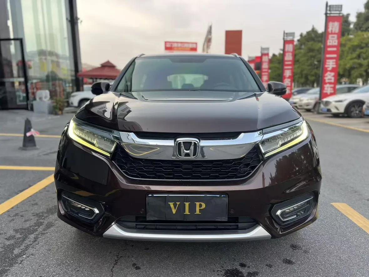 Honda Avancier (Crown Road)  из Китая