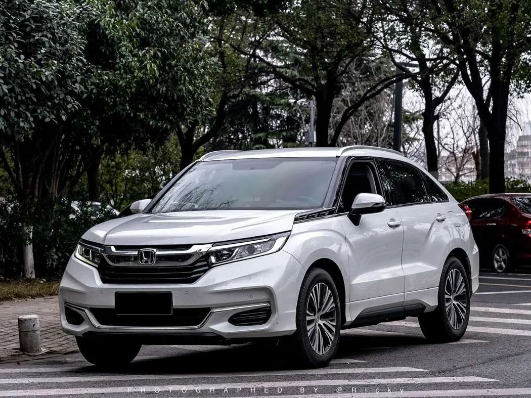 Honda Avancier (Crown Road)  из Китая
