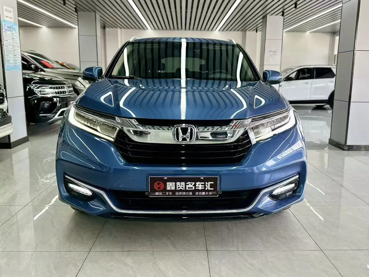 Honda Avancier (Crown Road)  из Китая