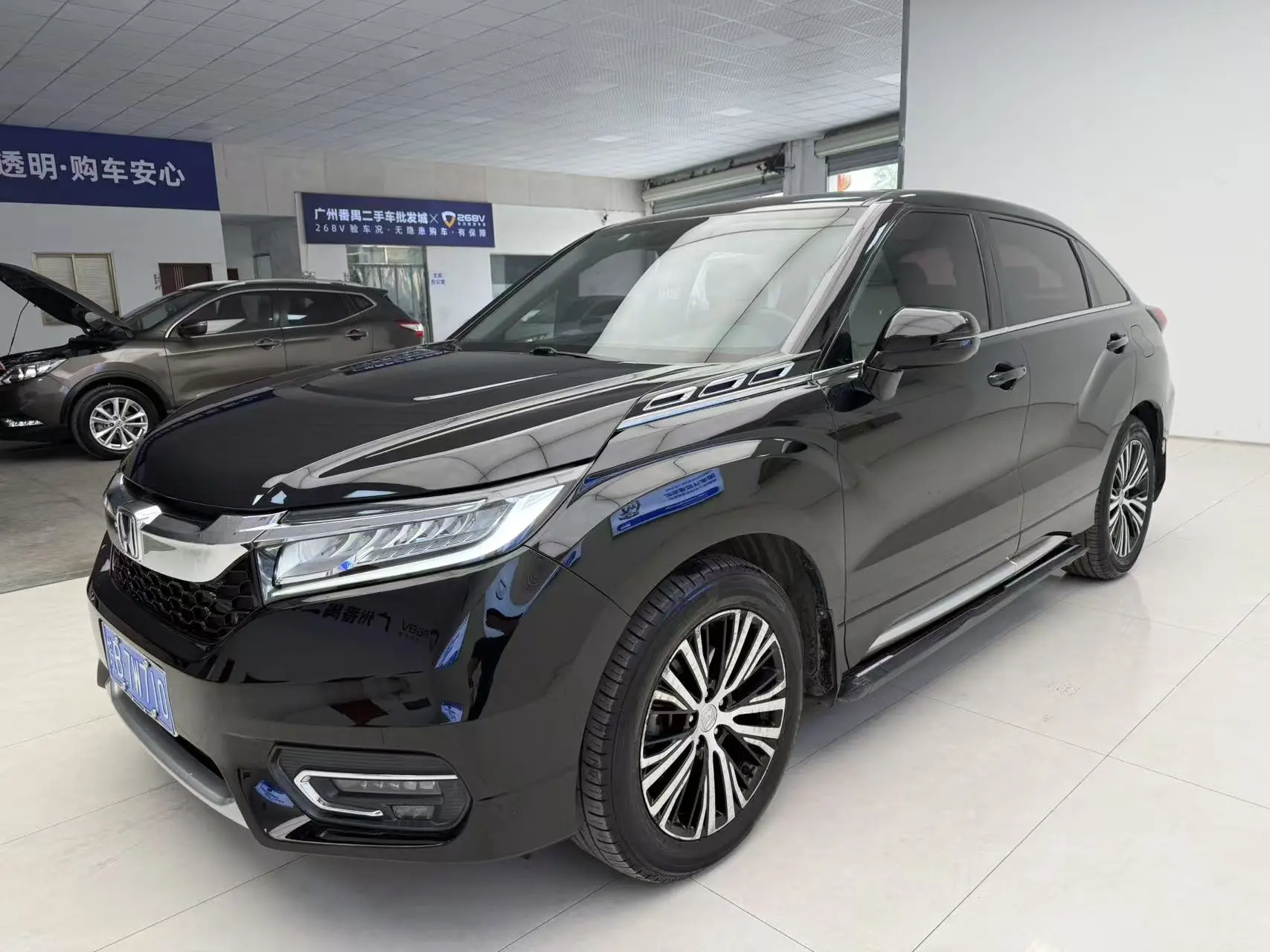 Honda Avancier (Crown Road)  из Китая