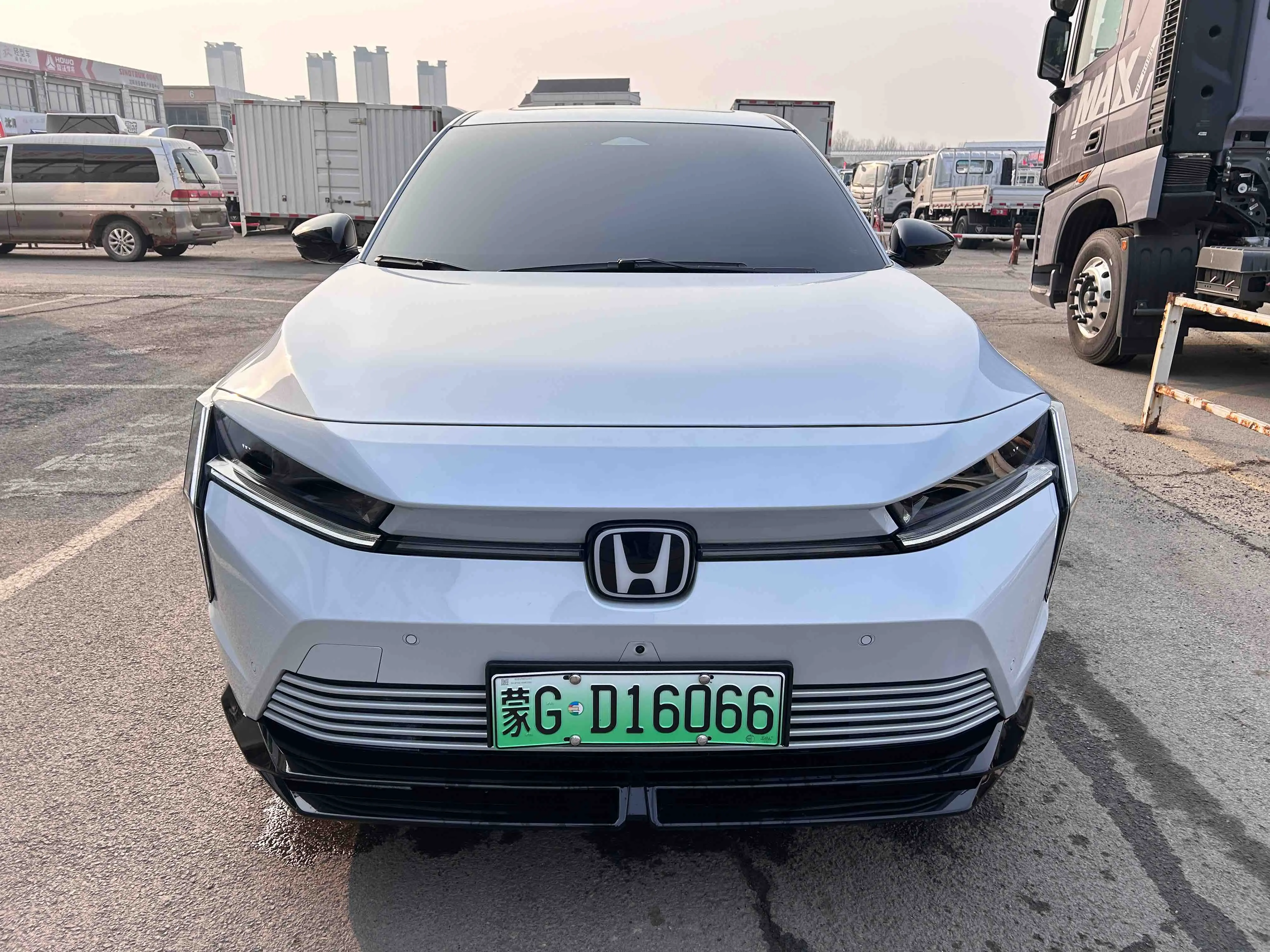 Honda Hunting light e:NS2  из Китая