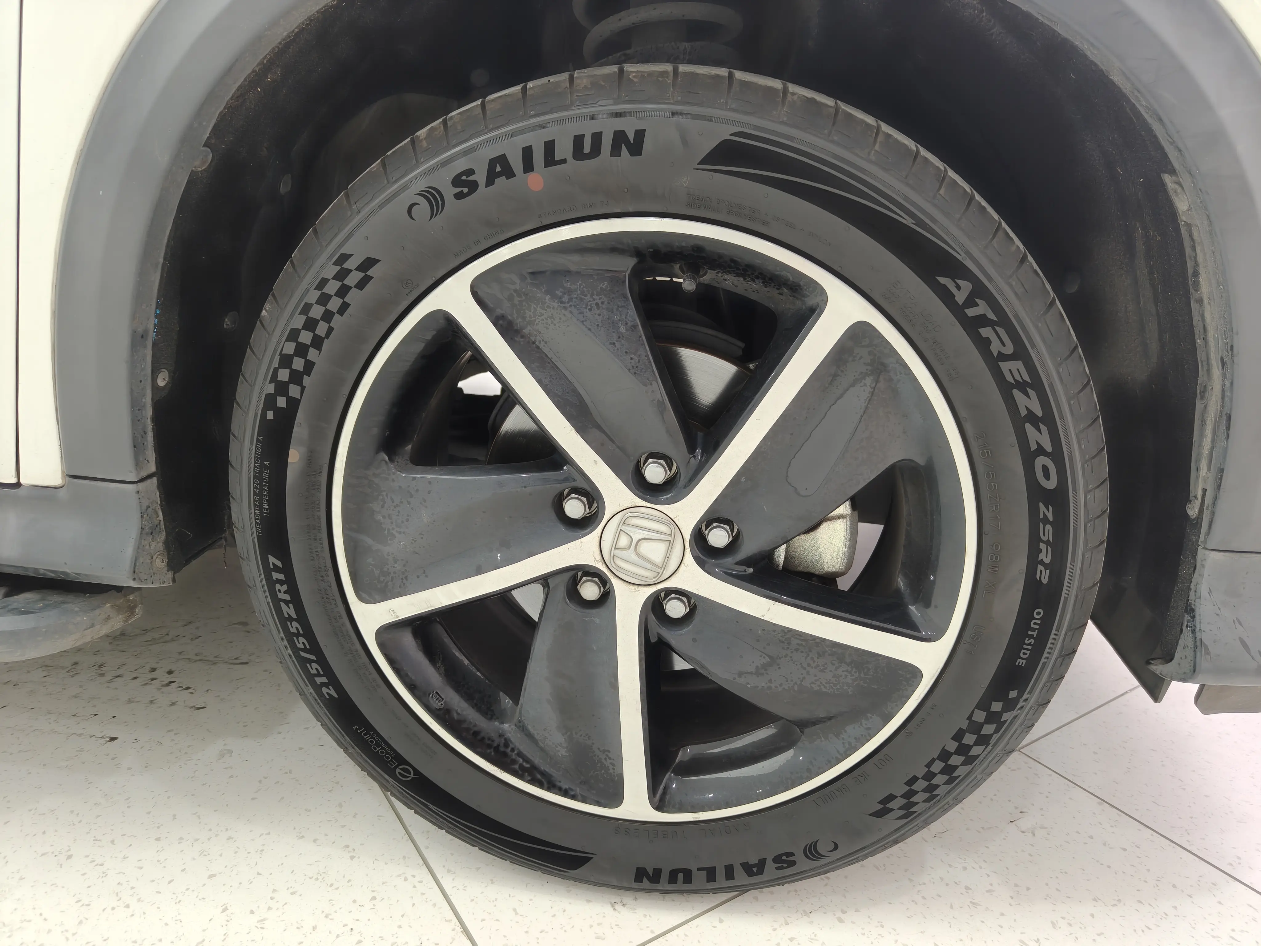 Honda Vezel (Binzhi)  из Китая