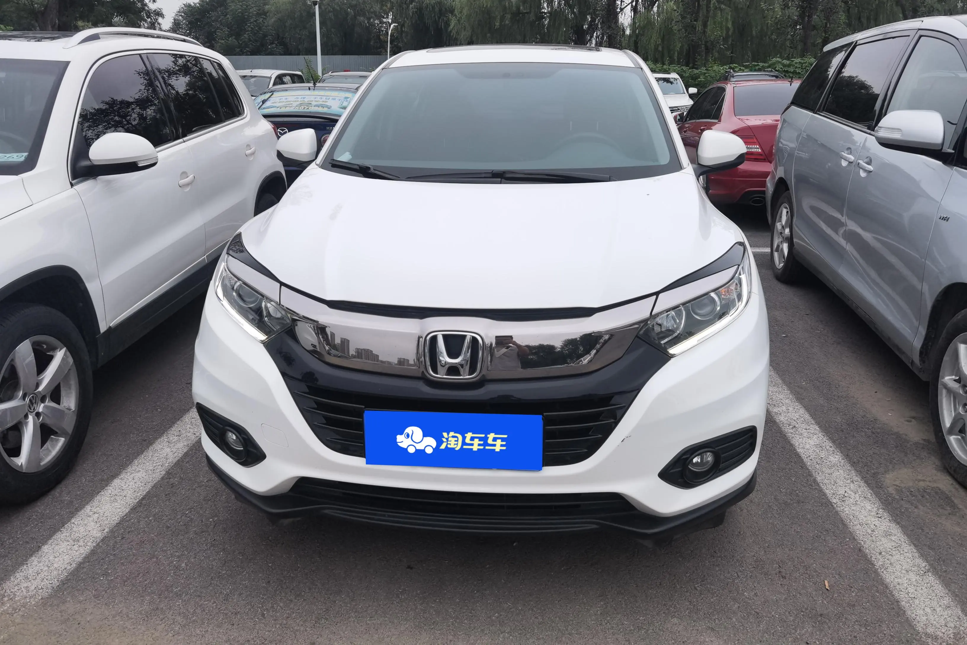 Honda Vezel (Binzhi)  из Китая