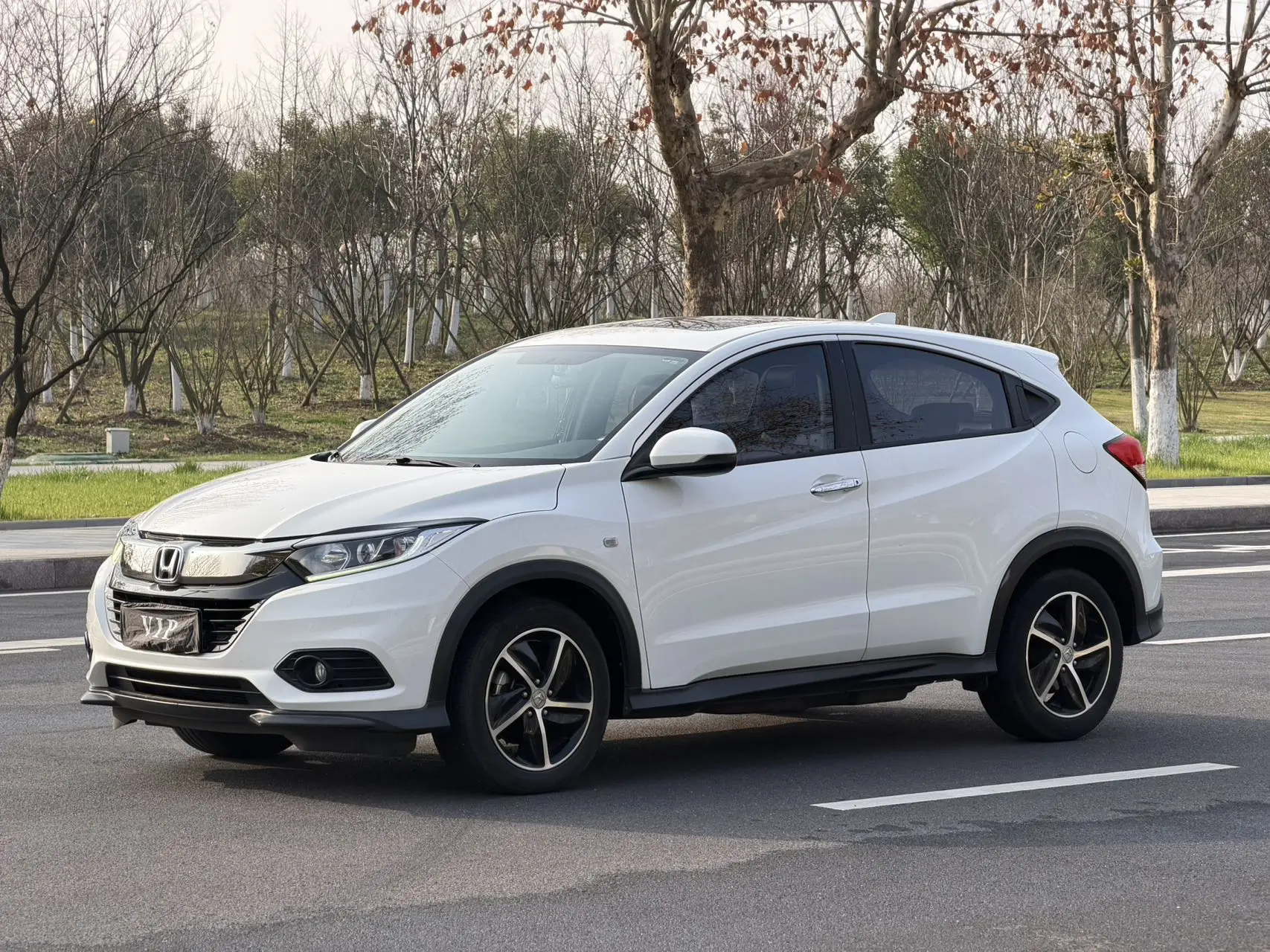 Honda Vezel (Binzhi)  из Китая