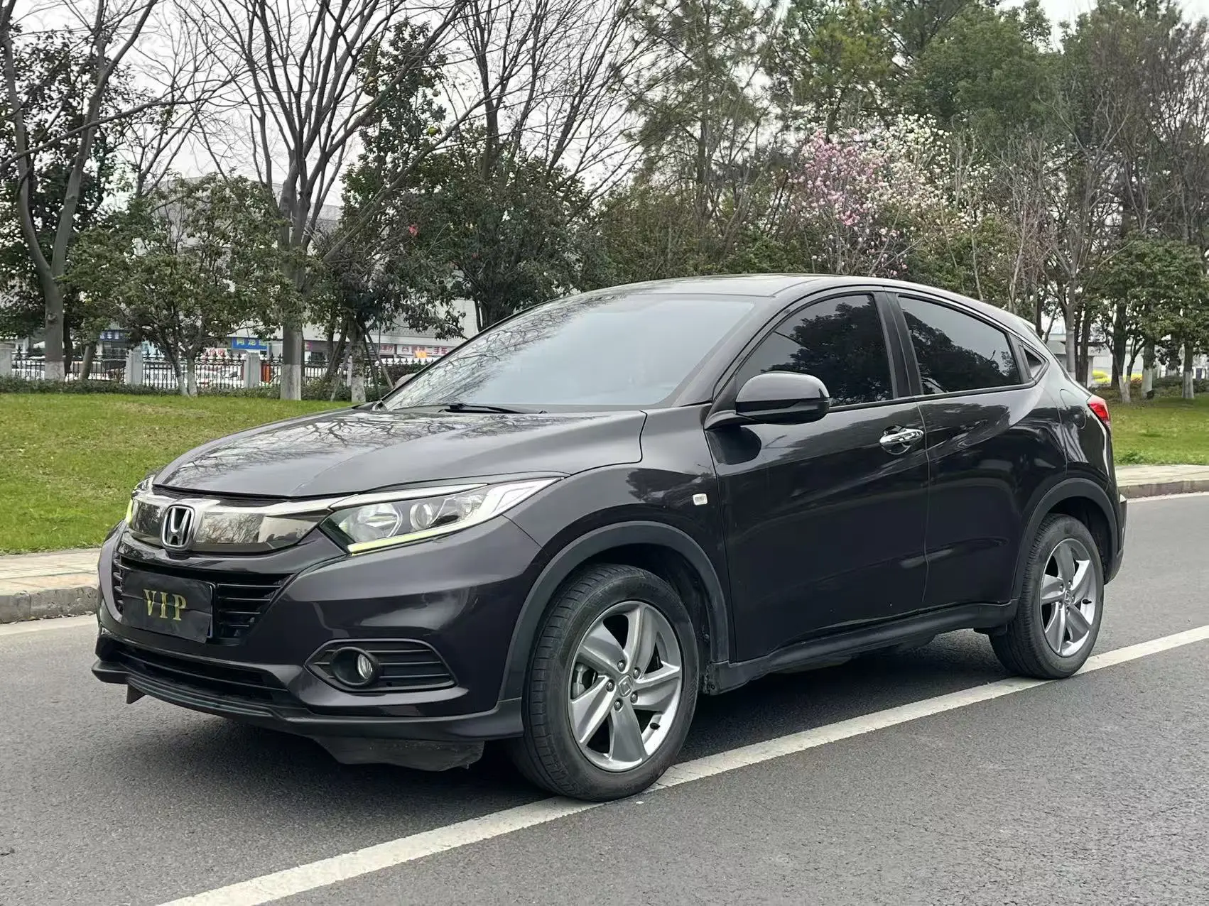 Honda Vezel (Binzhi)  из Китая