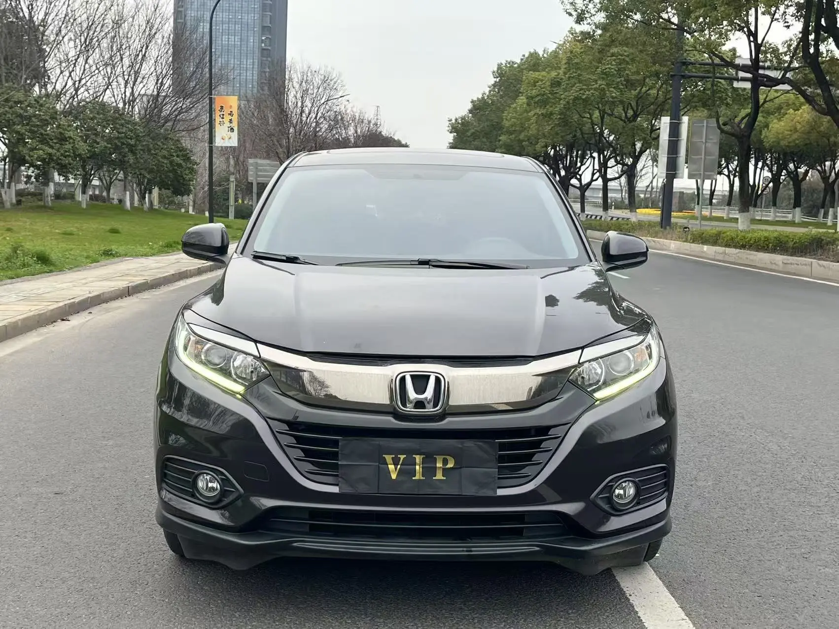Honda Vezel (Binzhi)  из Китая