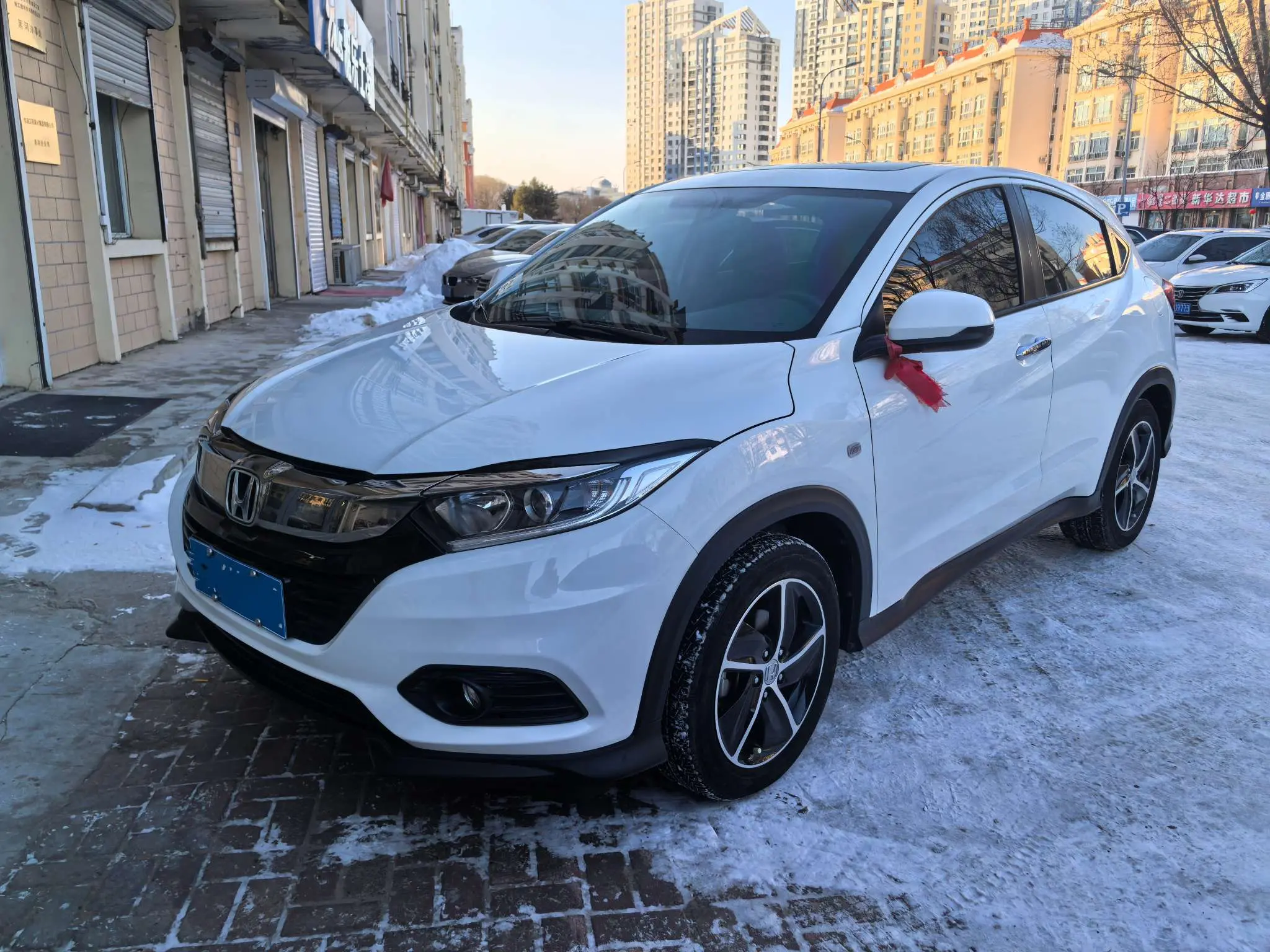 Honda Vezel (Binzhi)  из Китая