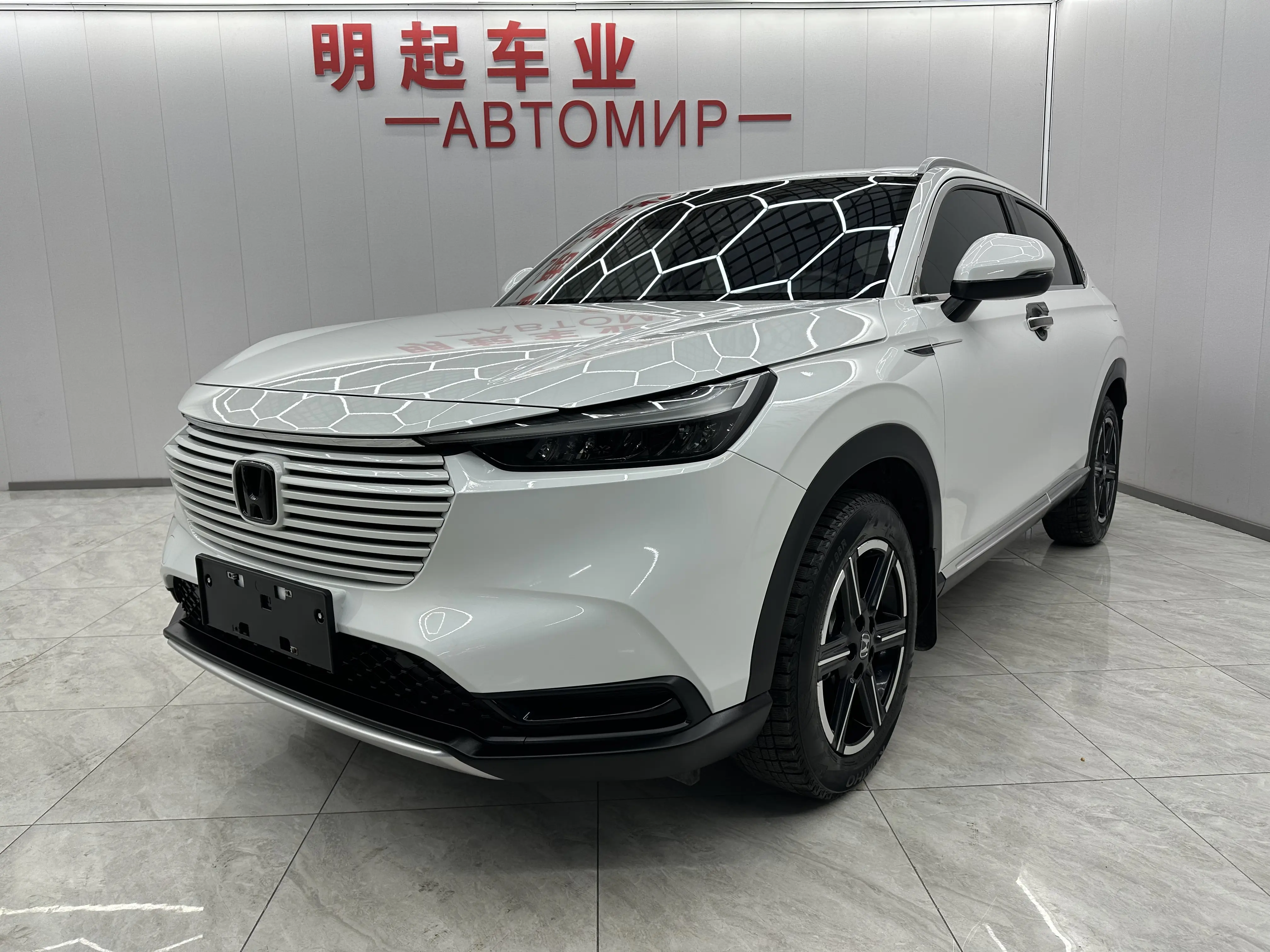 Honda Vezel (Binzhi)  из Китая