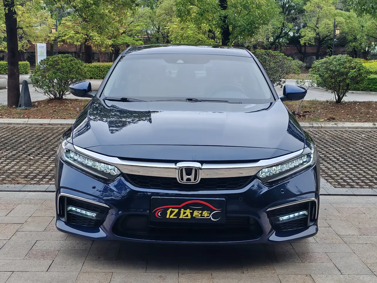 Honda Inspire (Yingshipai)  из Китая