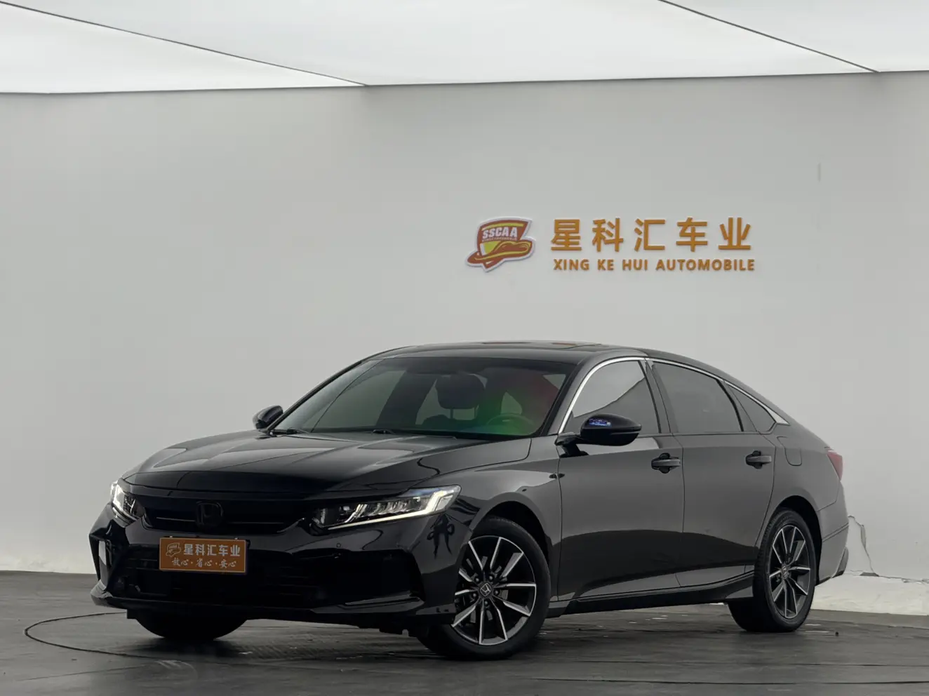 Honda Inspire (Yingshipai)  из Китая