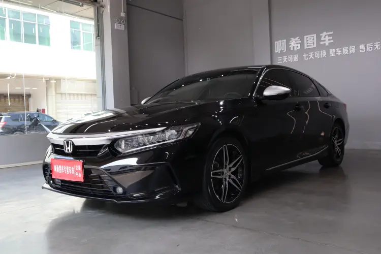 Honda Inspire (Yingshipai)  из Китая