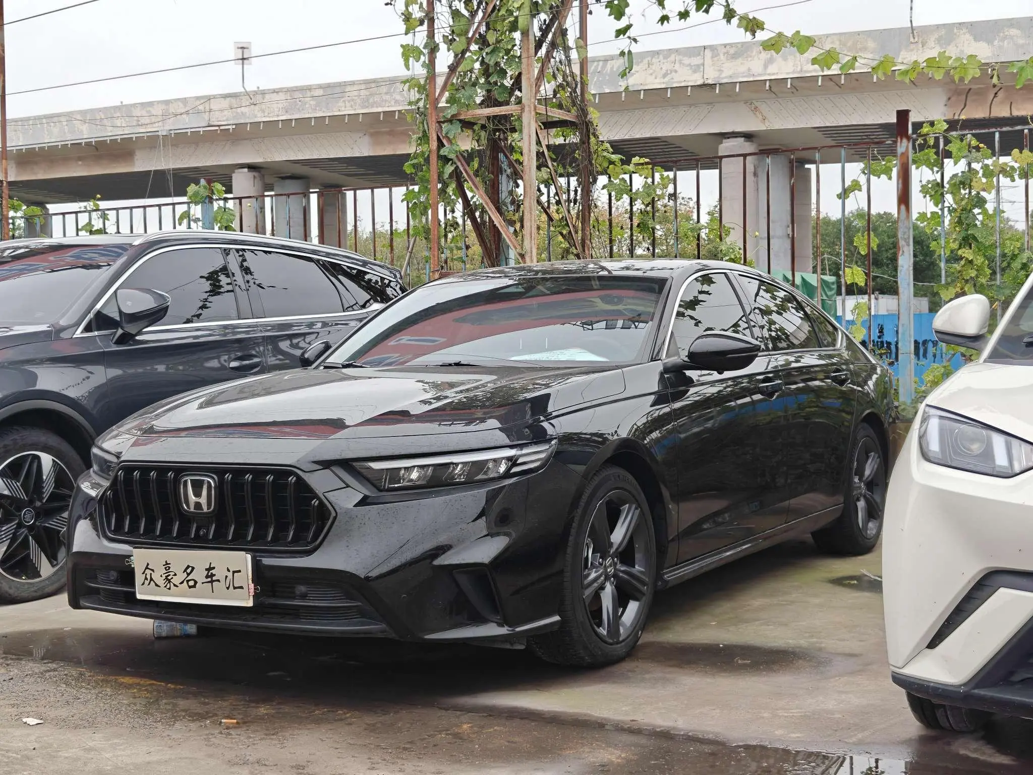 Honda Inspire (Yingshipai)  из Китая