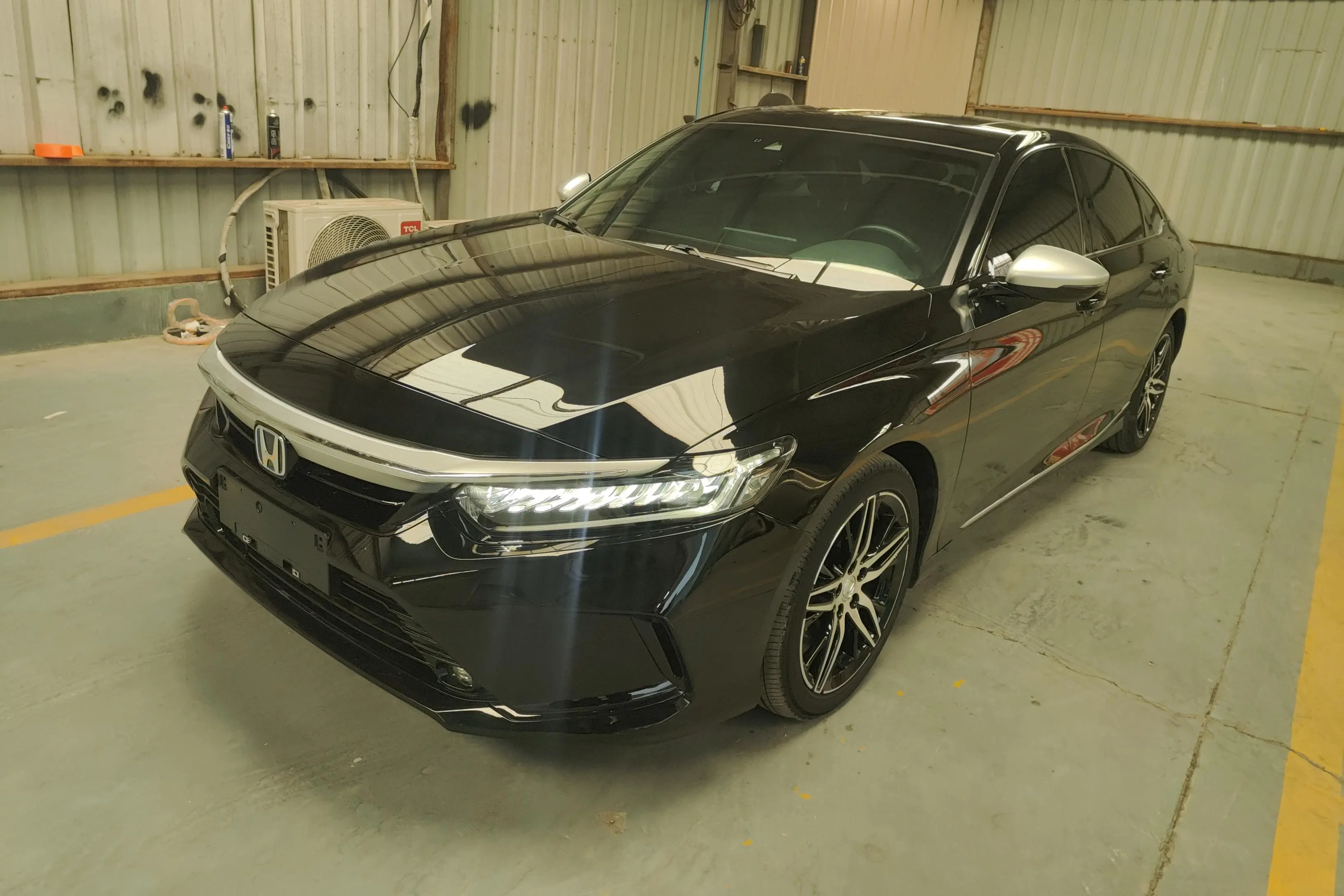 Honda Inspire (Yingshipai)  из Китая