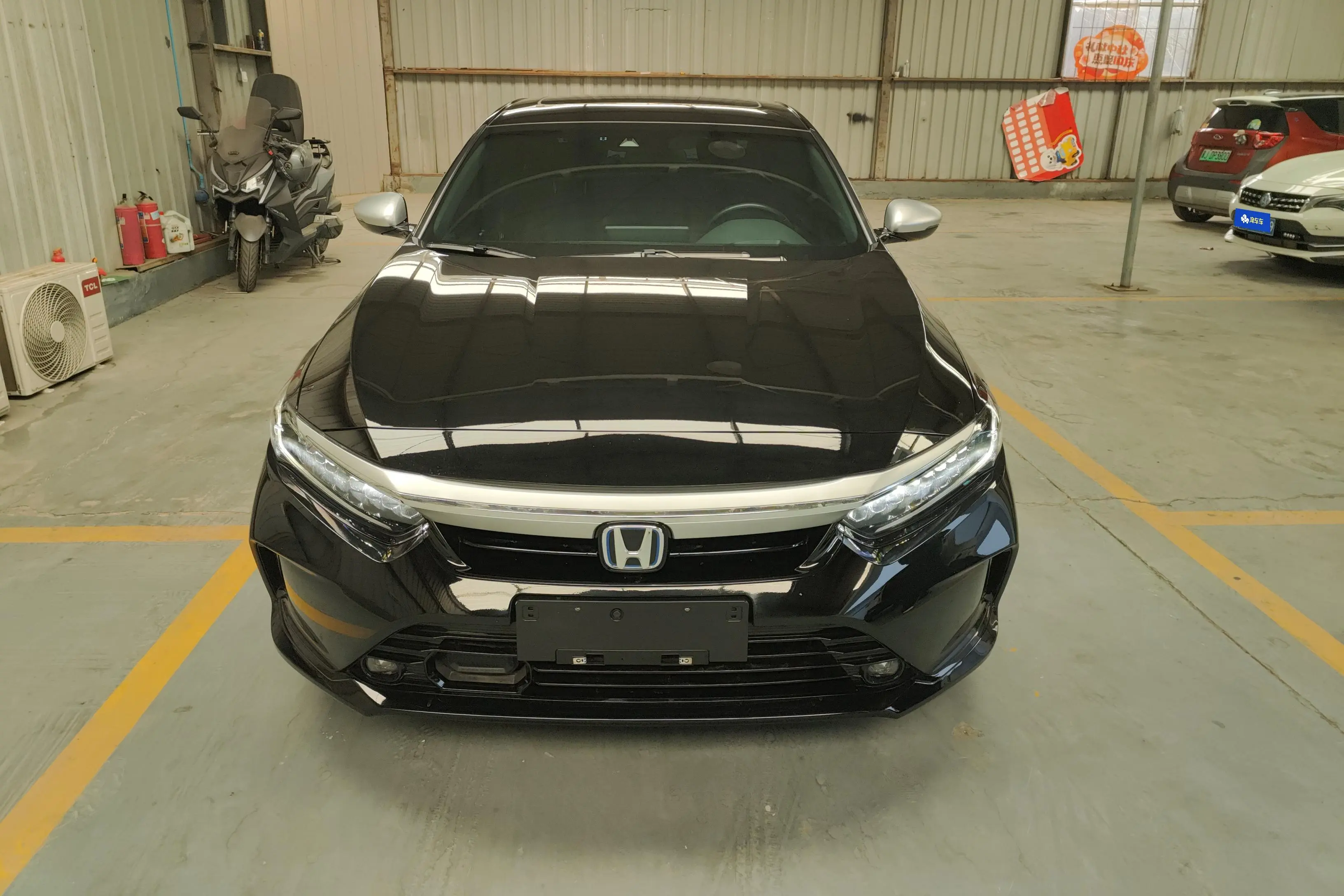 Honda Inspire (Yingshipai)  из Китая