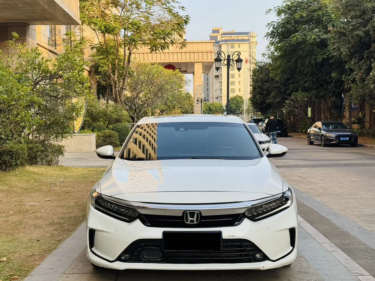 Honda Inspire (Yingshipai)  из Китая