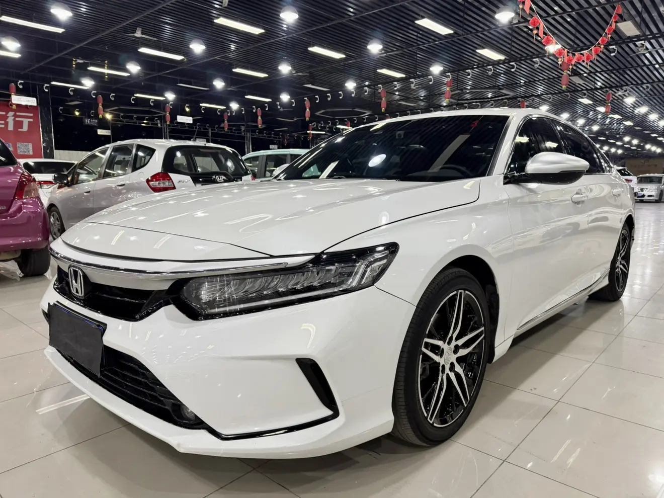 Honda Inspire (Yingshipai)  из Китая