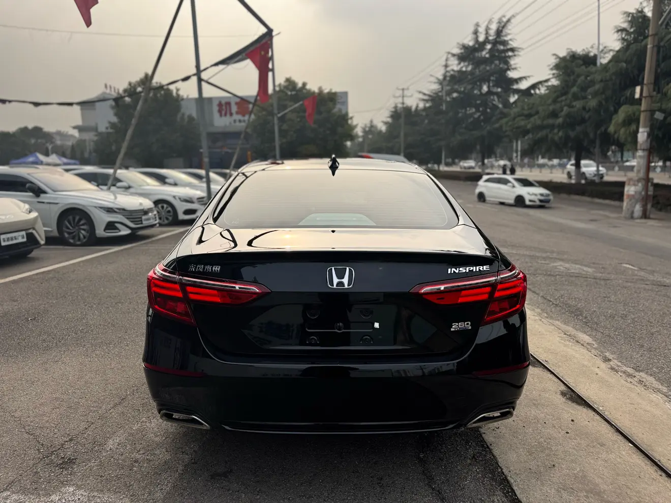 Honda Inspire (Yingshipai)  из Китая