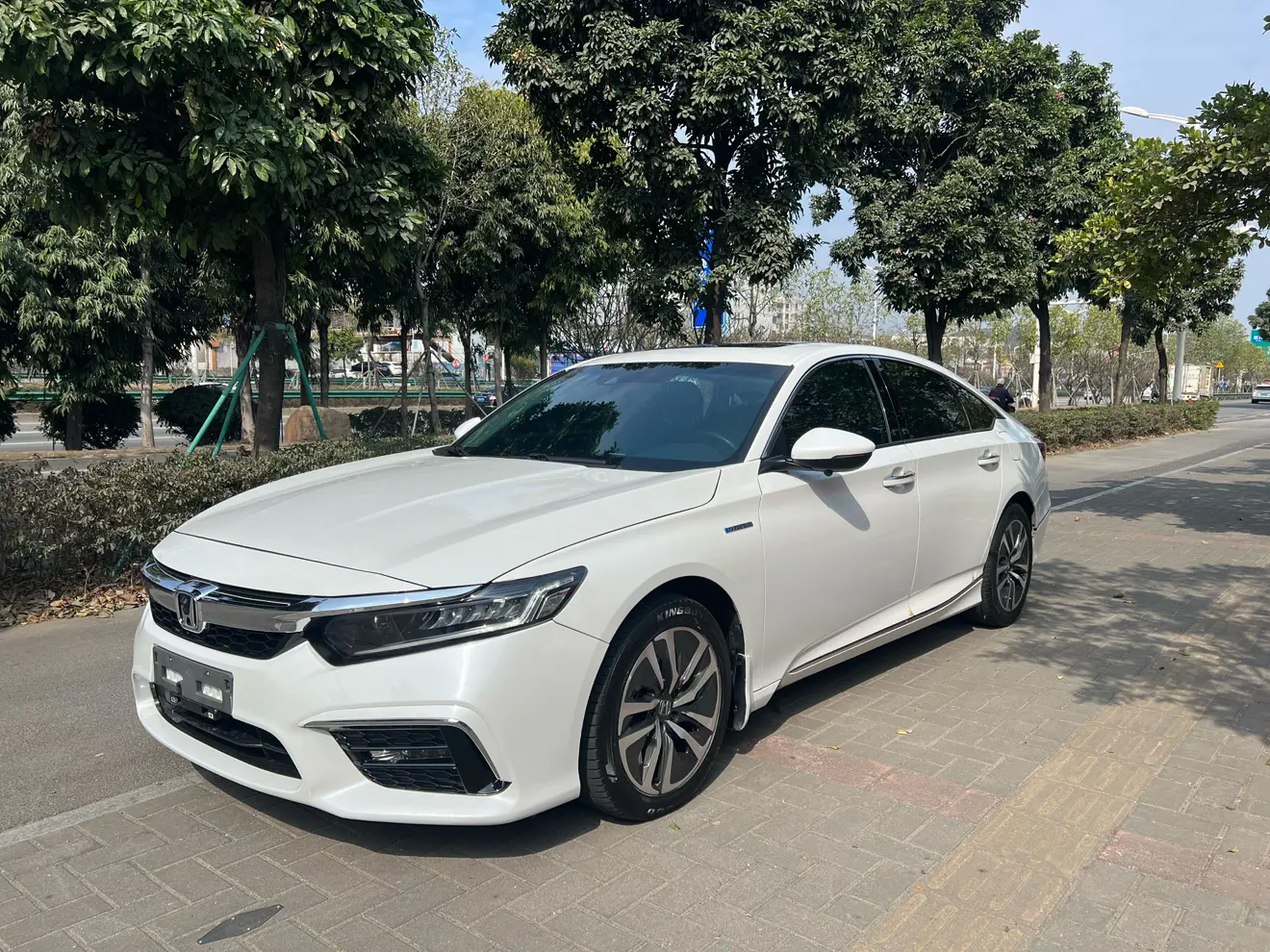 Honda Inspire (Yingshipai)  из Китая