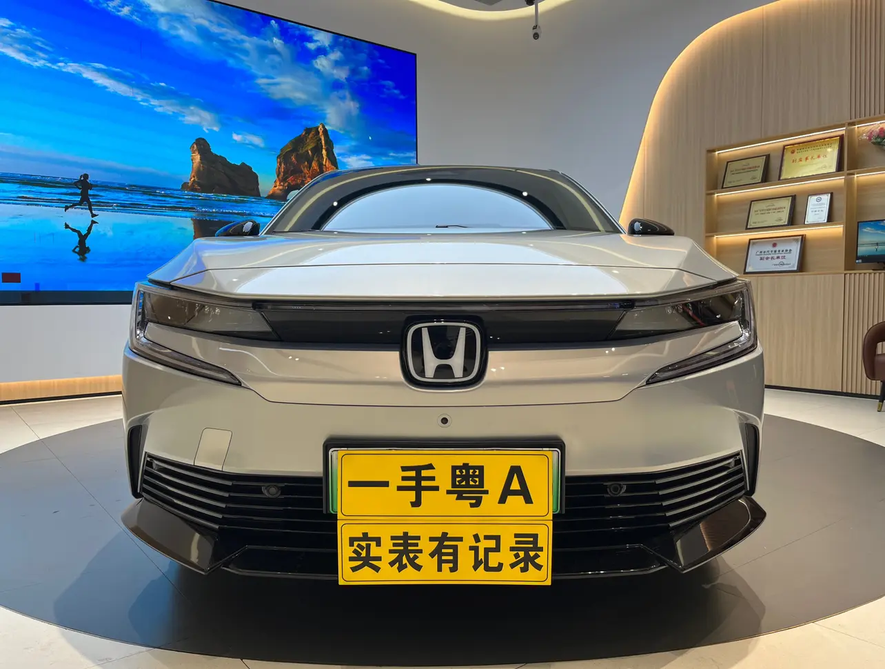 Honda E:NP2 Ji Pai 2  из Китая