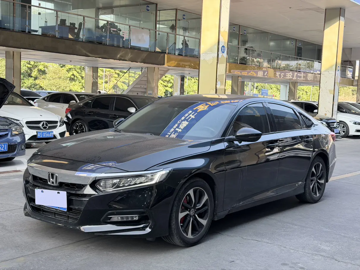 Honda Accord  из Китая