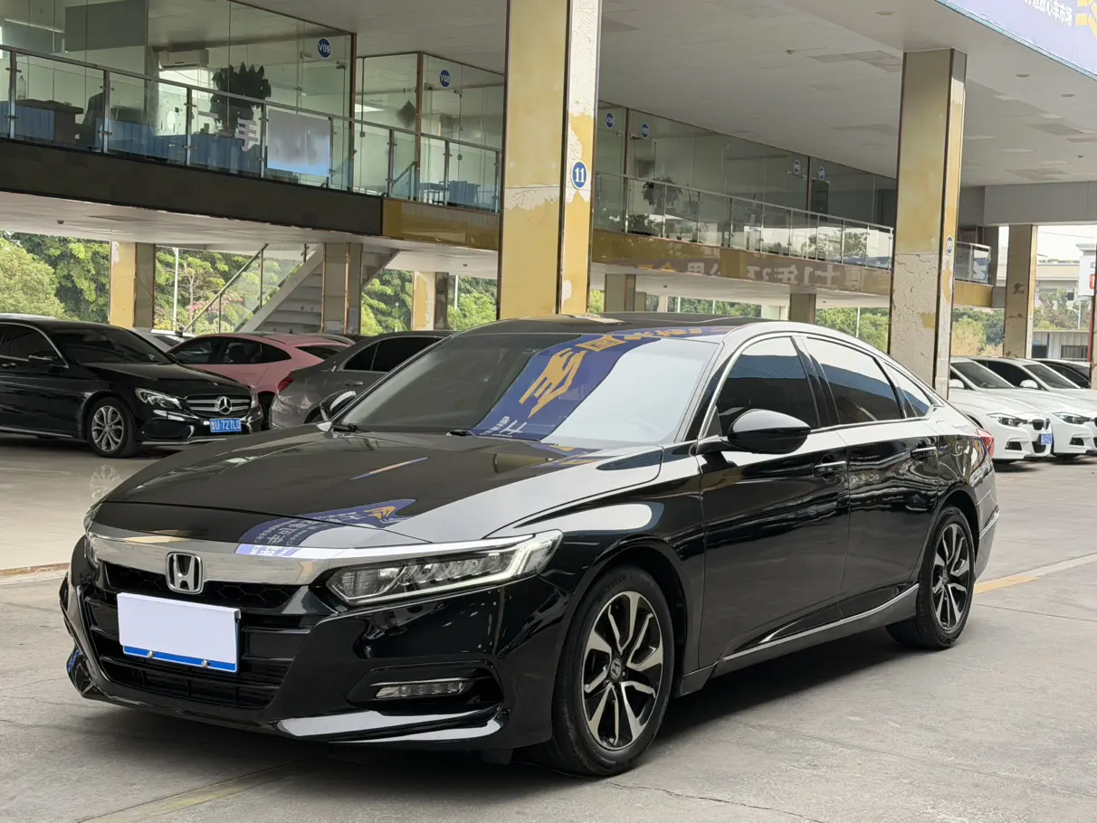 Honda Accord  из Китая