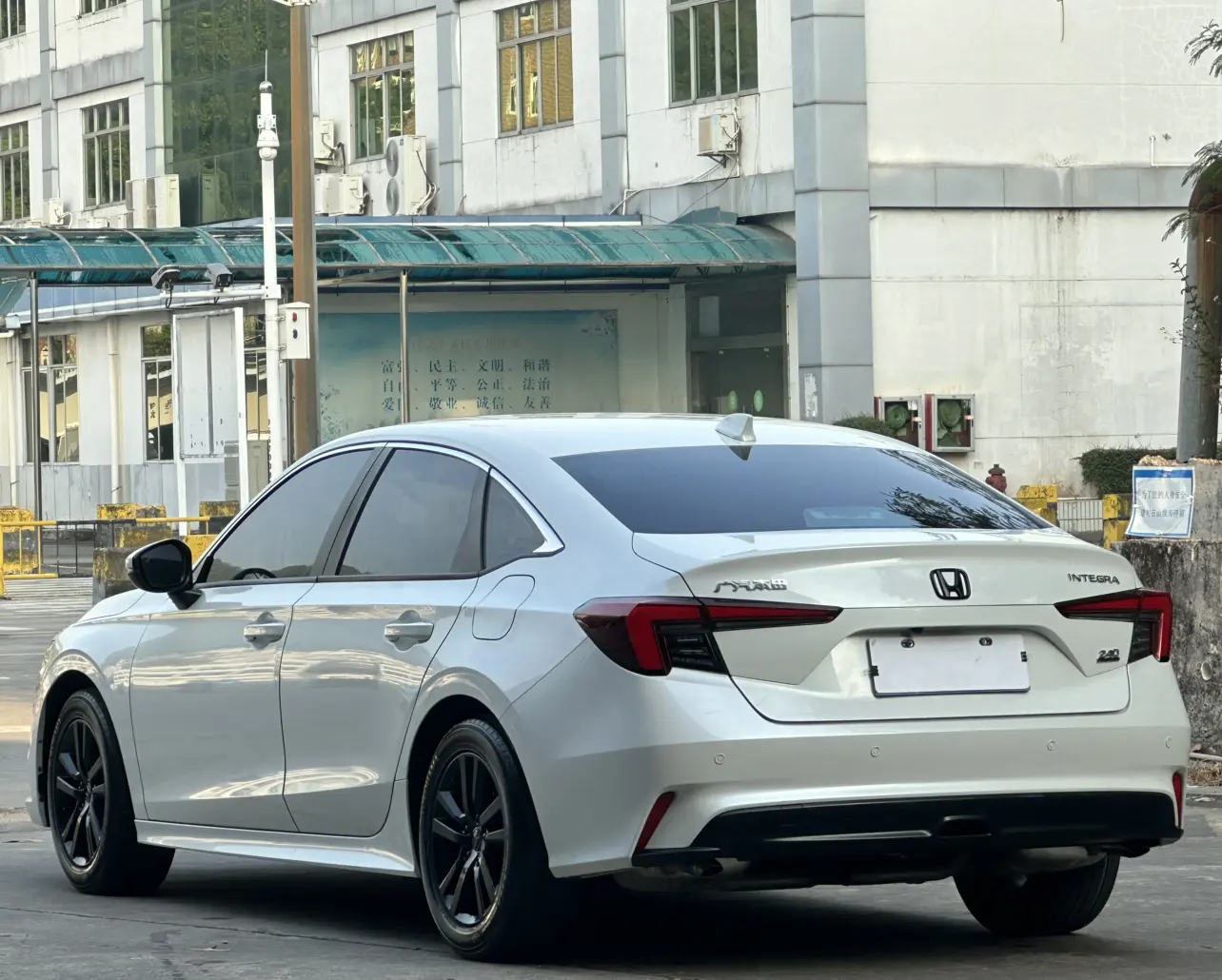 Honda Integra (Style)  из Китая