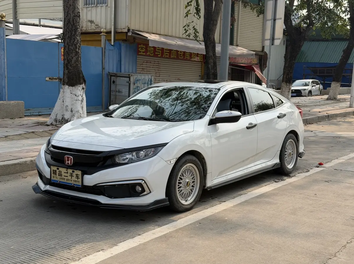 Honda Civic  из Китая