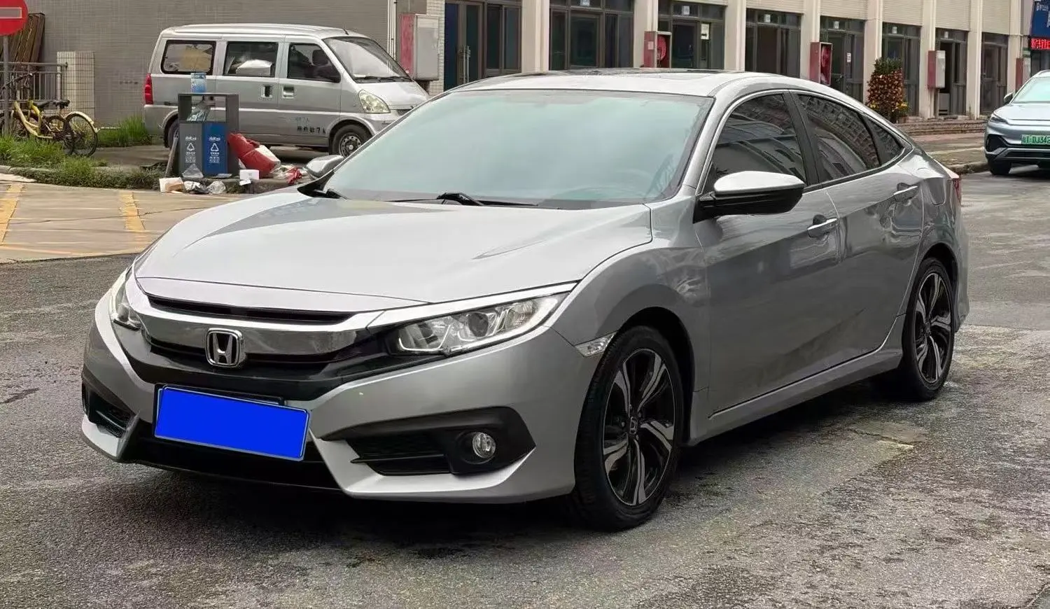 Honda Civic  из Китая
