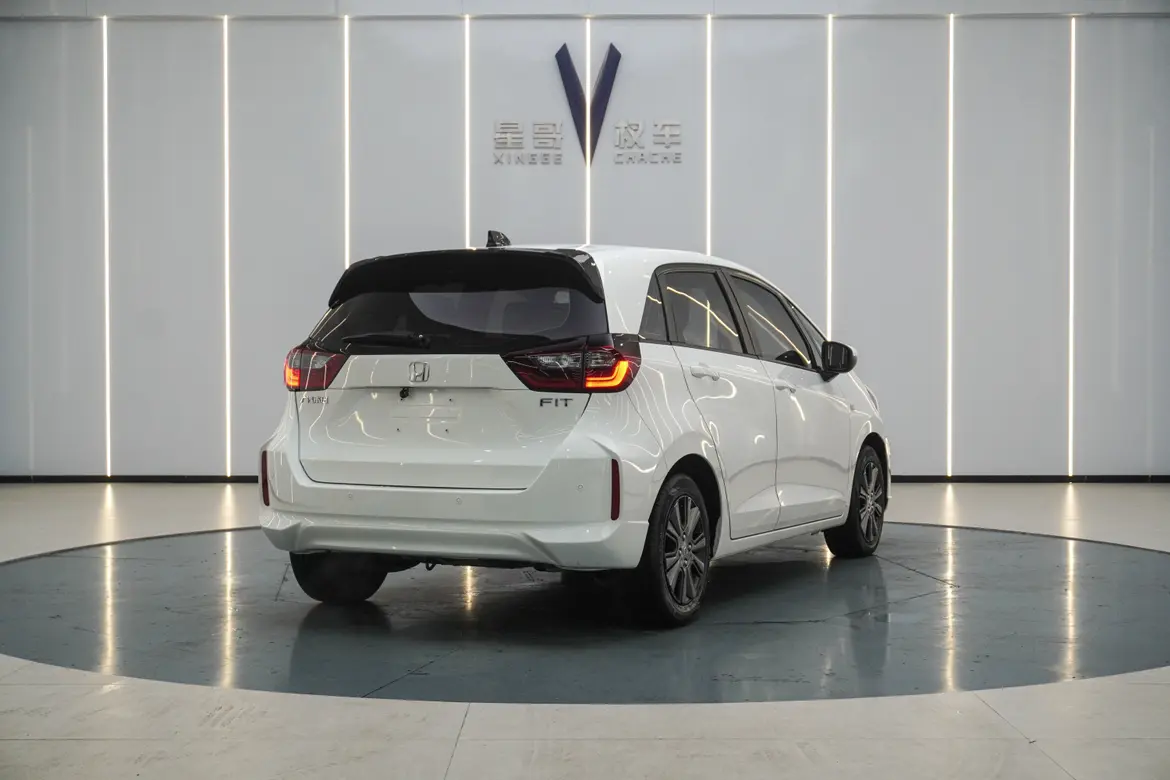 Honda Fit  из Китая