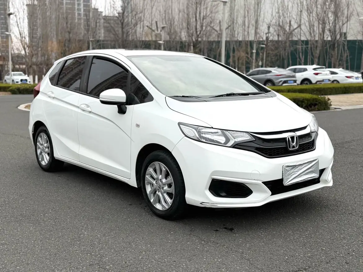 Honda Fit  из Китая