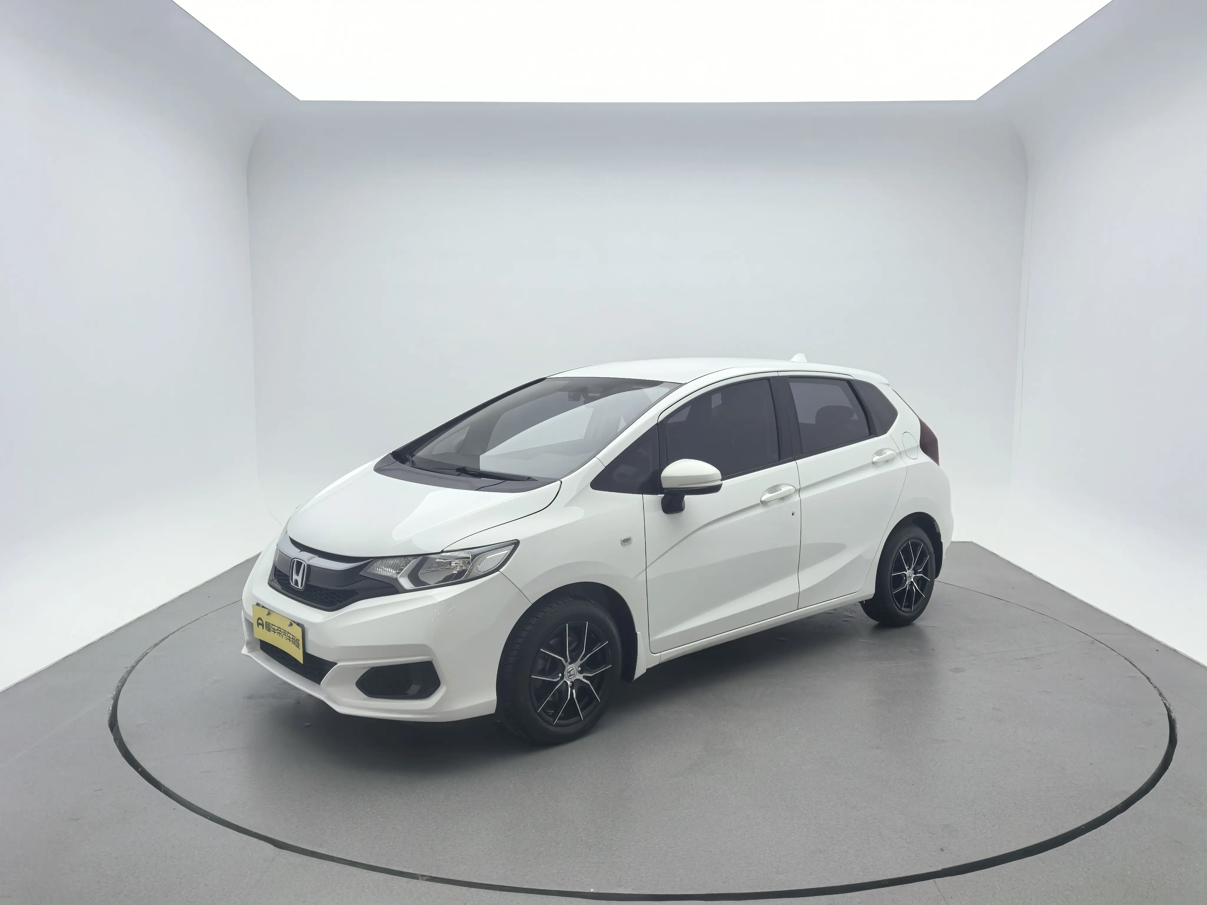 Honda Fit  из Китая