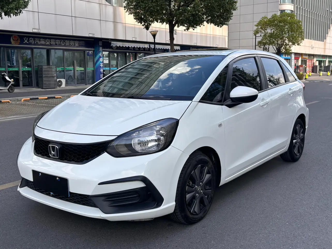 Honda Fit  из Китая