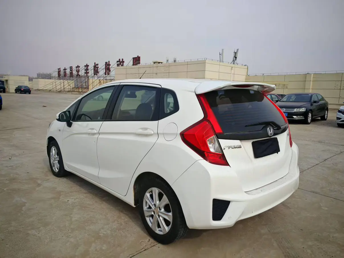 Honda Fit  из Китая