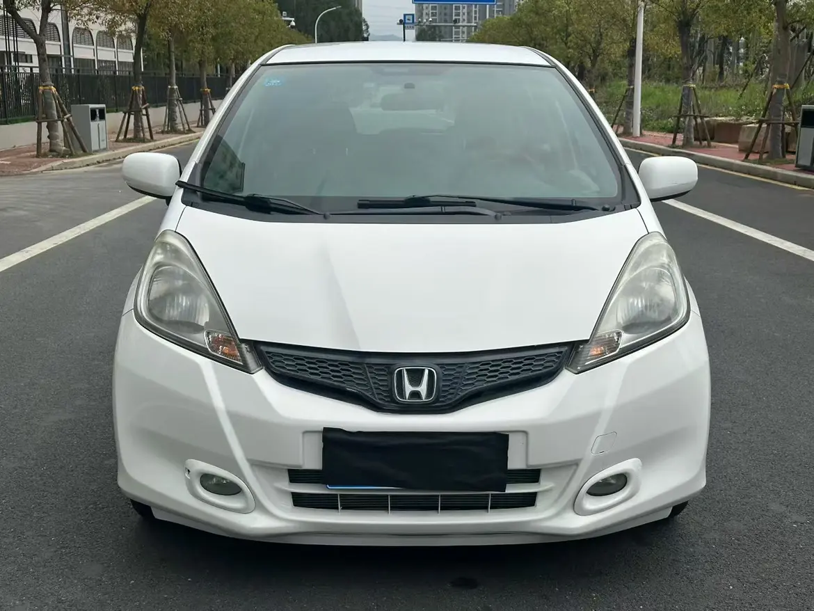 Honda Fit  из Китая