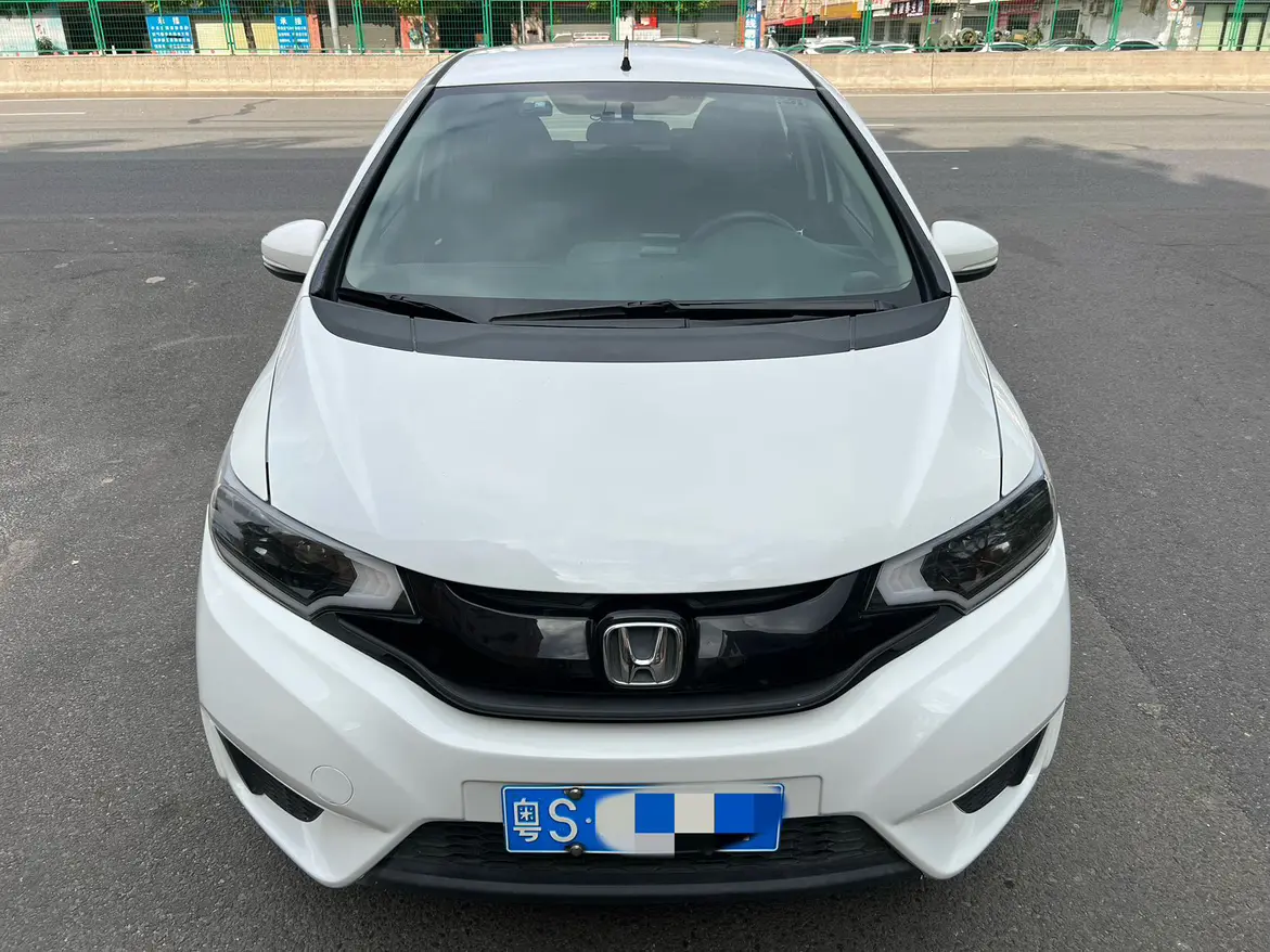 Honda Fit  из Китая