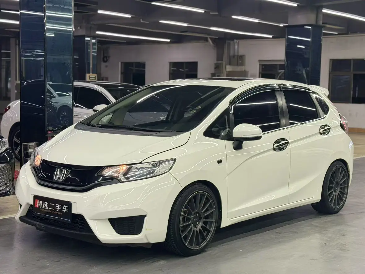 Honda Fit  из Китая