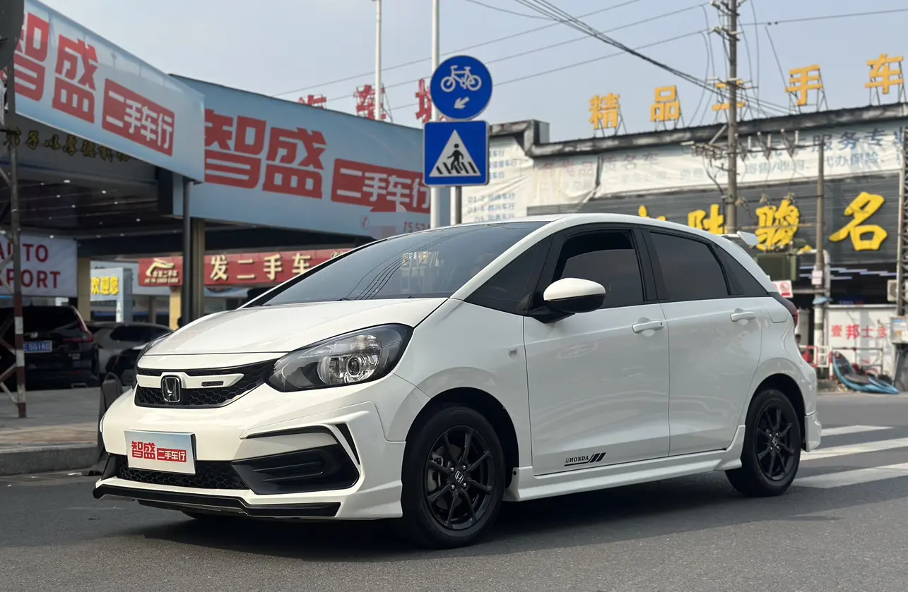 Honda Fit  из Китая