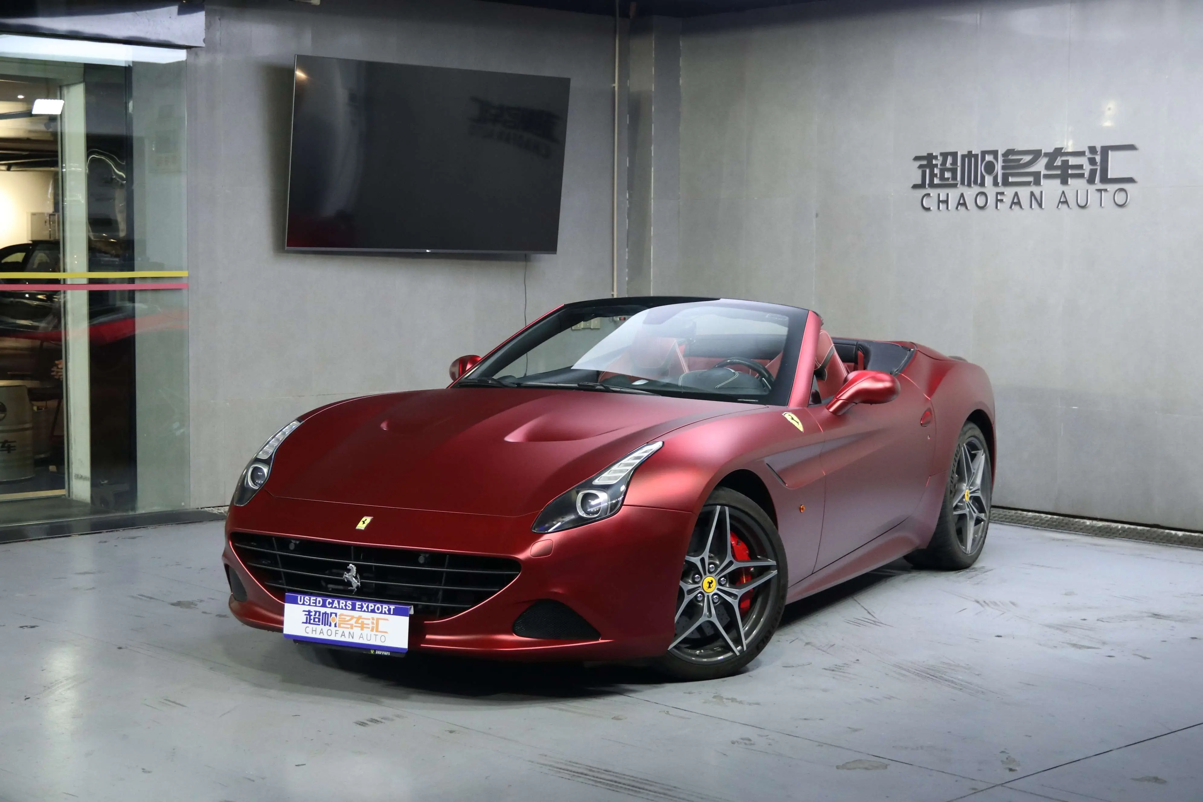 Ferrari California T  из Китая