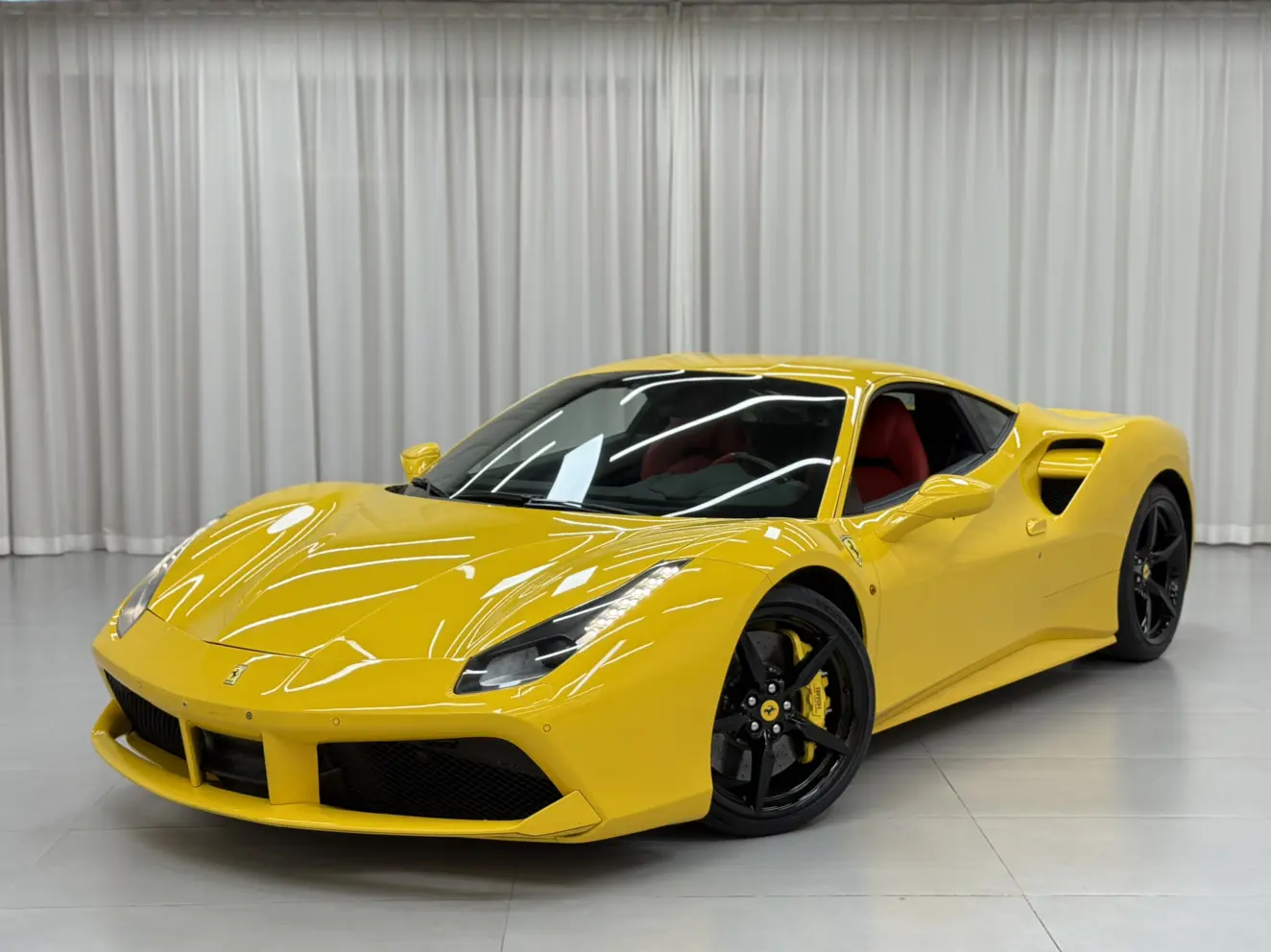 Ferrari 488  из Китая
