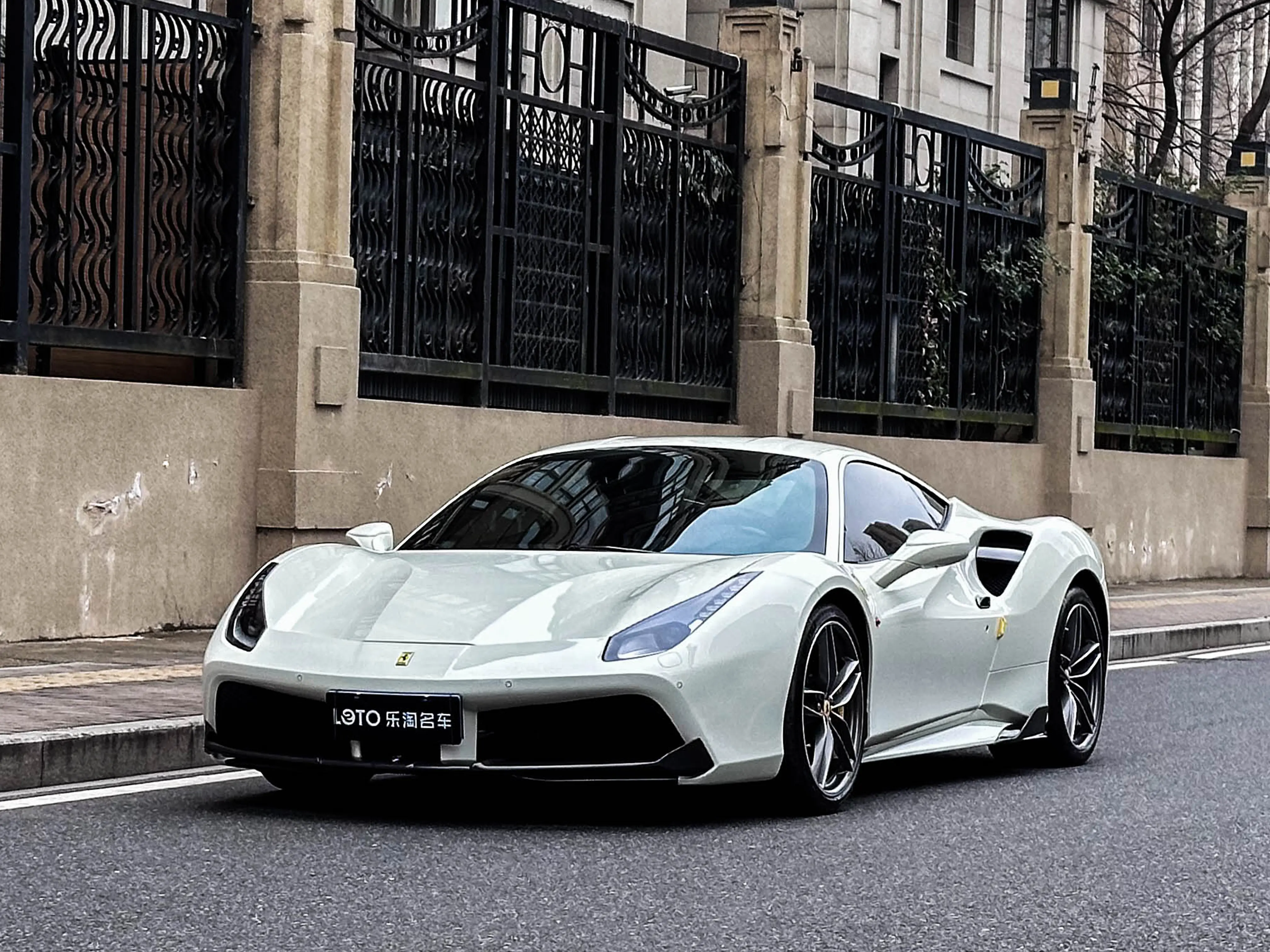 Ferrari 488  из Китая