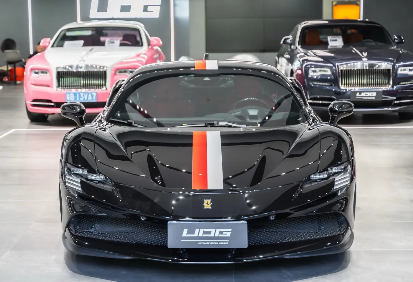 Ferrari SF90  из Китая
