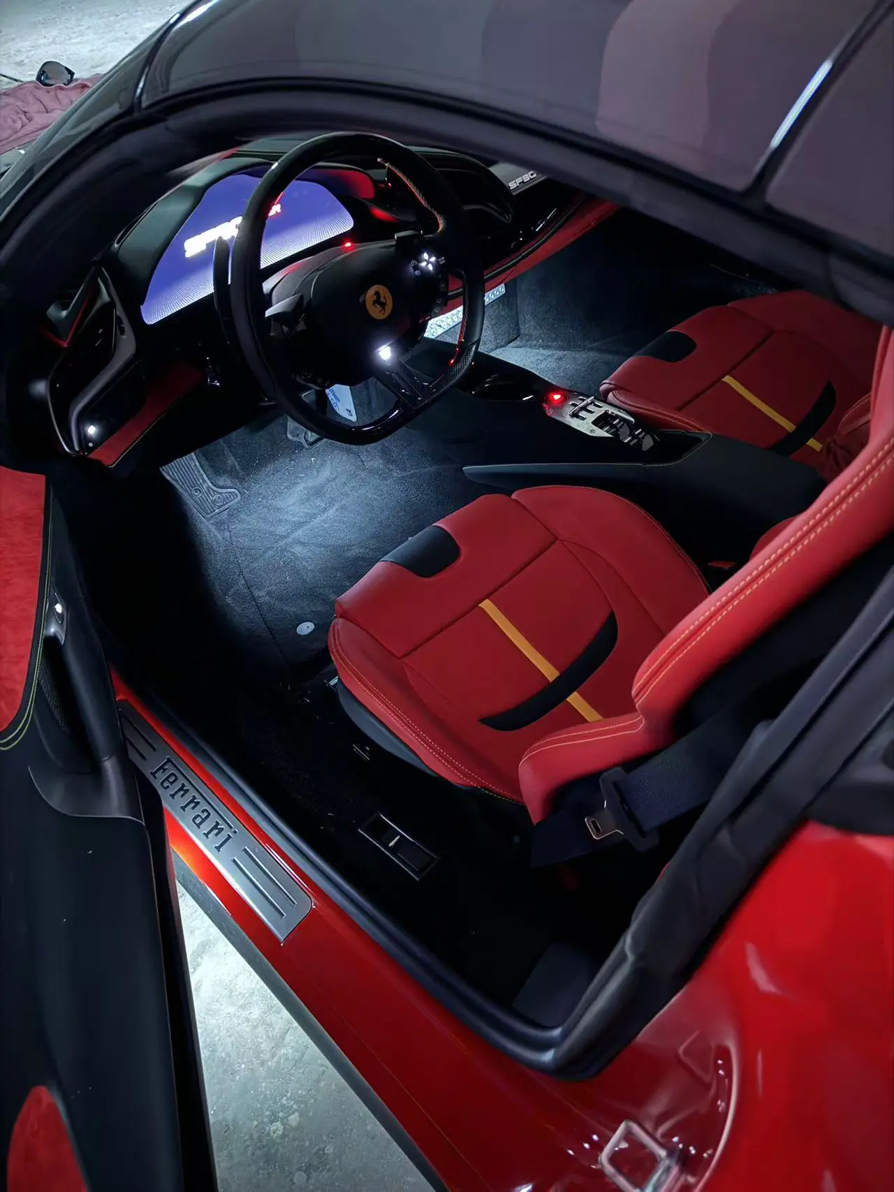 Ferrari SF90  из Китая