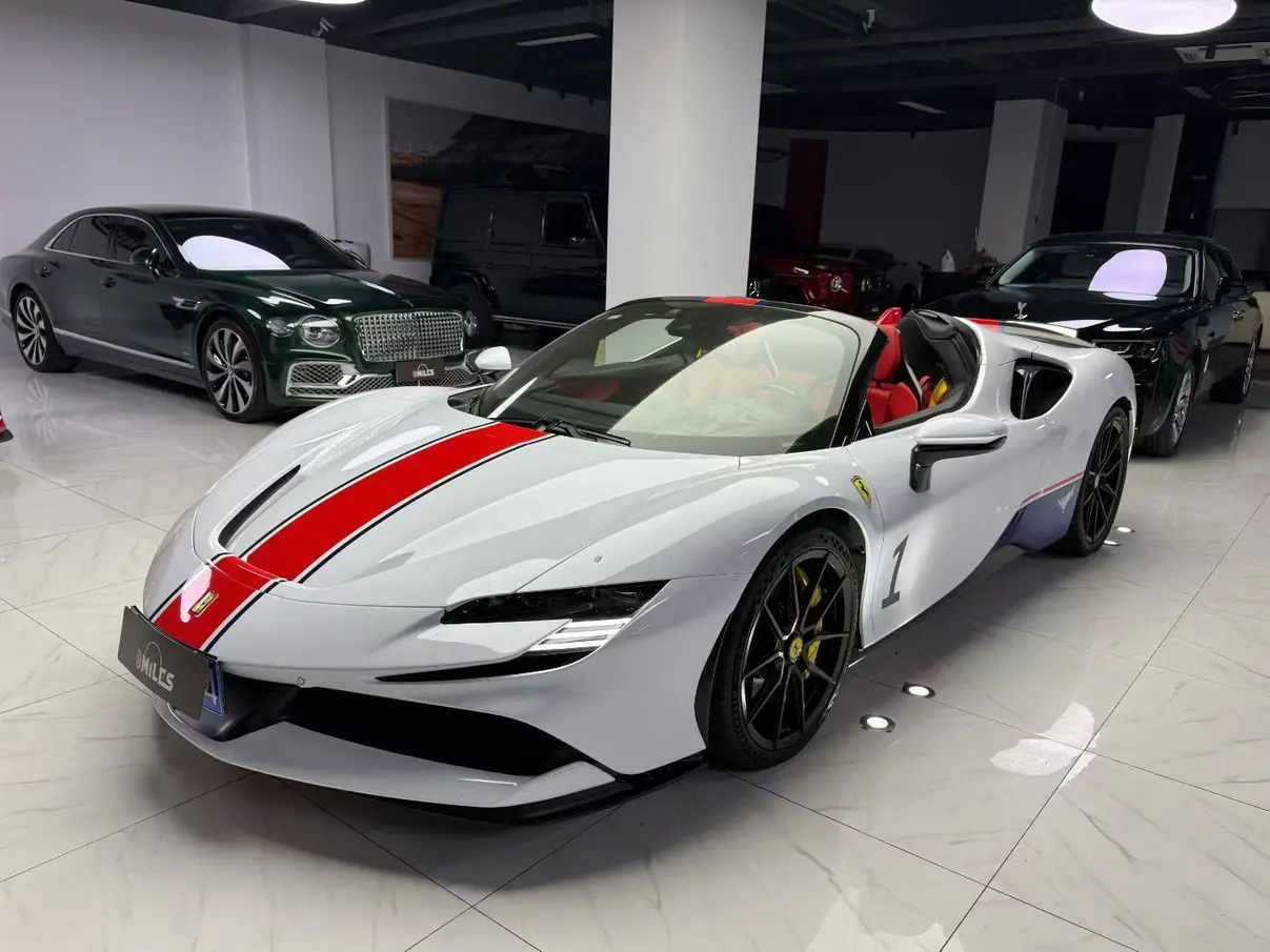 Ferrari SF90  из Китая