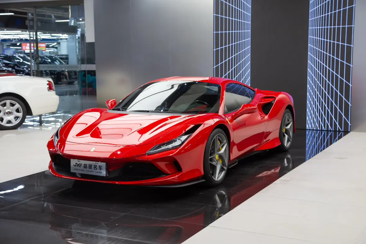 Ferrari F8  из Китая